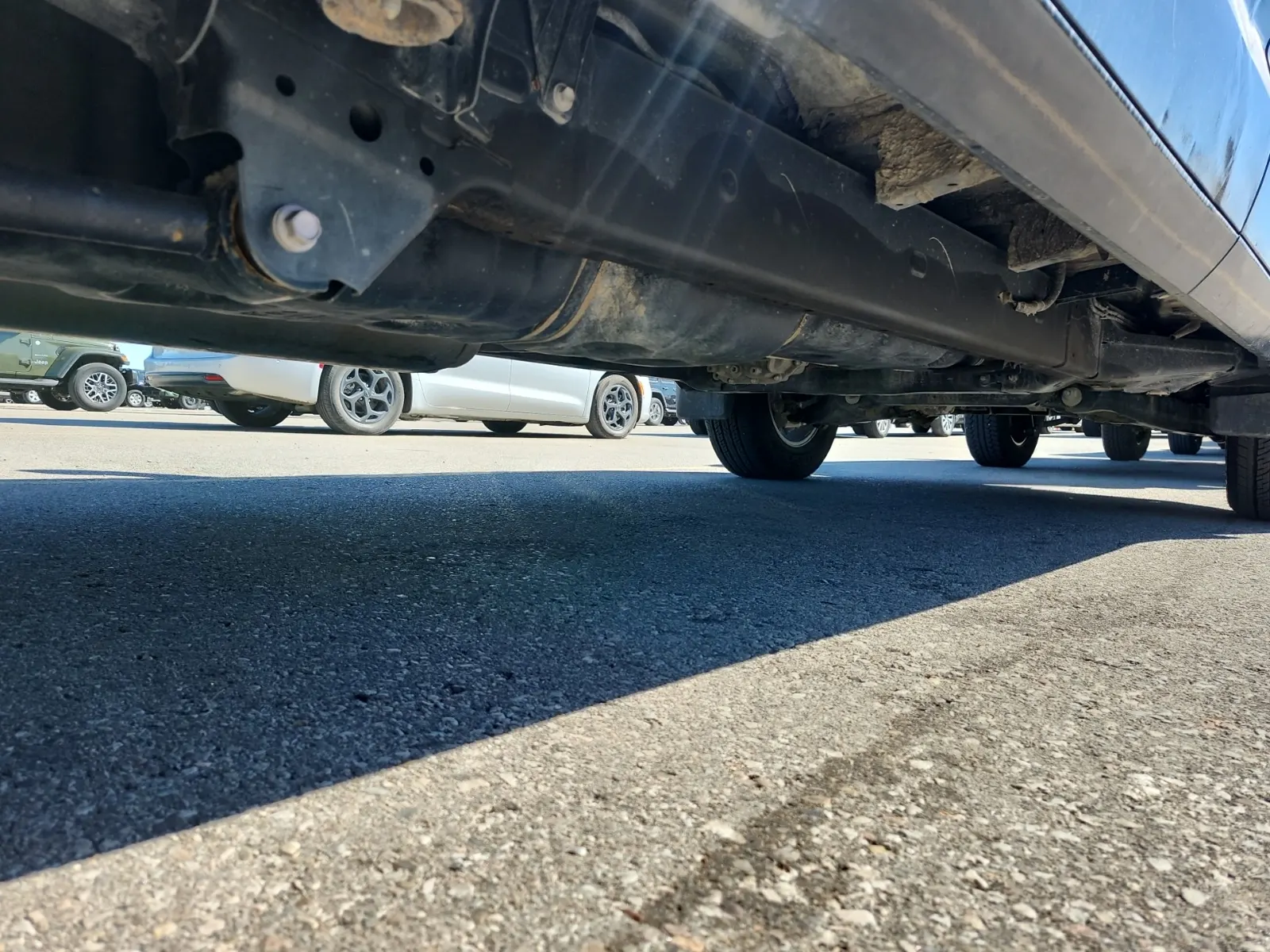 Undercarriage - Passenger Photo