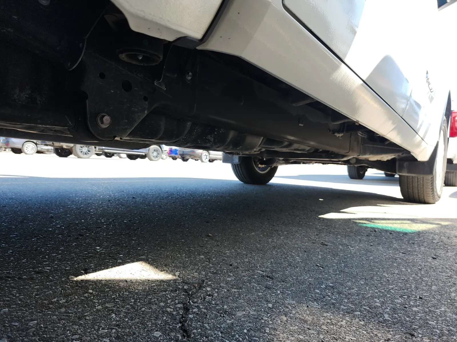 Undercarriage - Passenger Photo