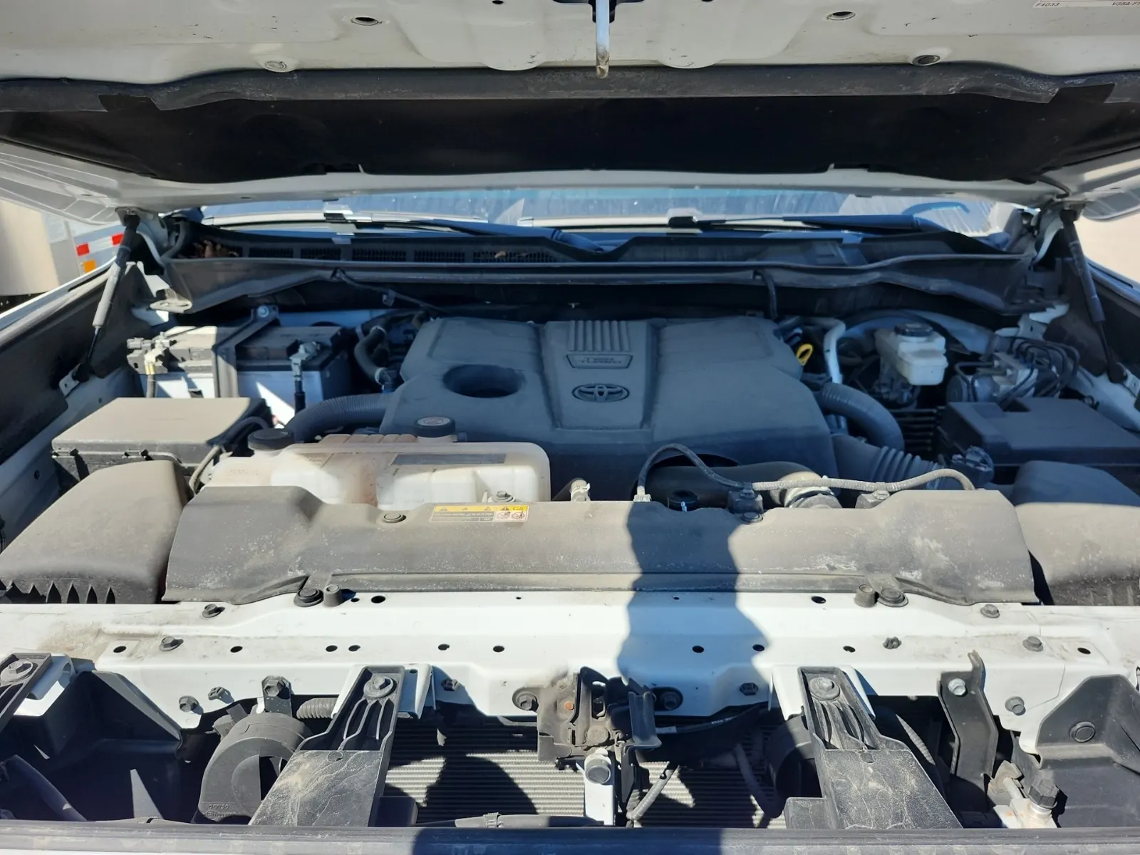 Engine Photo