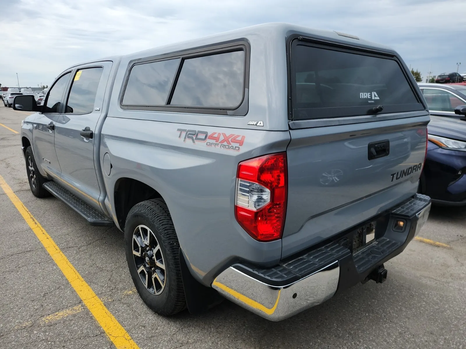 Driver Rear 3/4 Photo