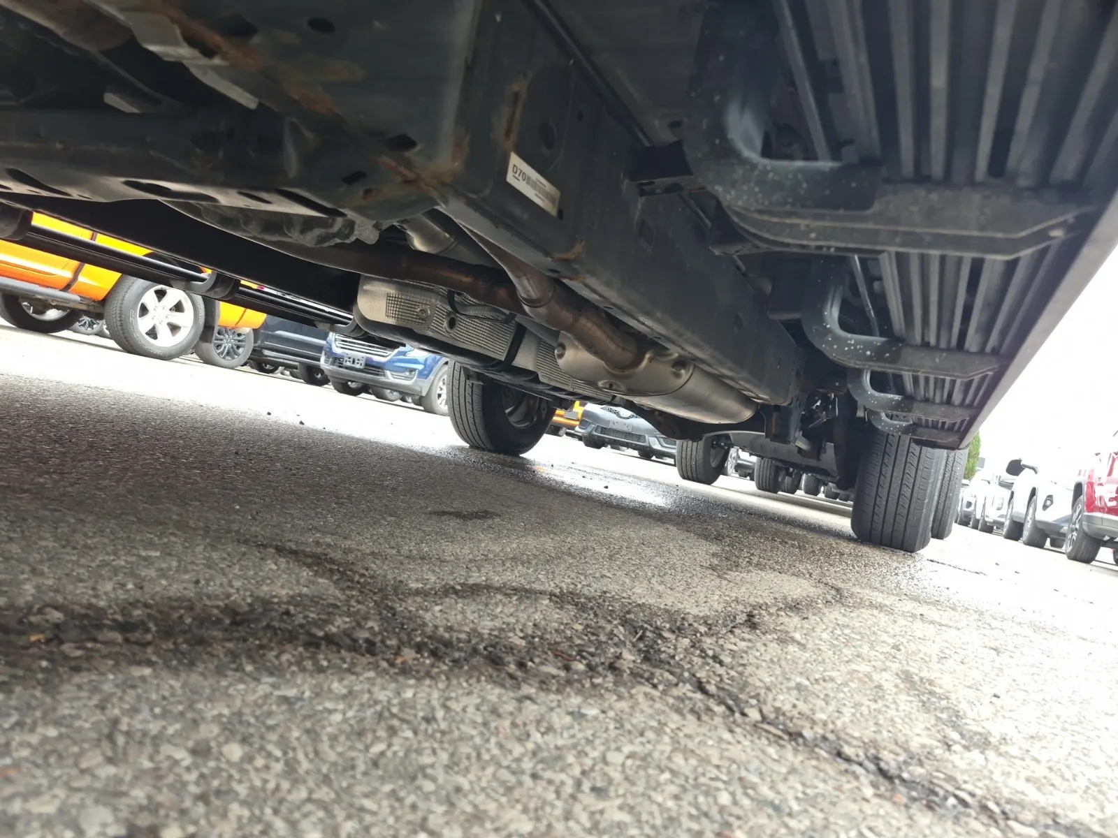 Undercarriage - Driver Photo