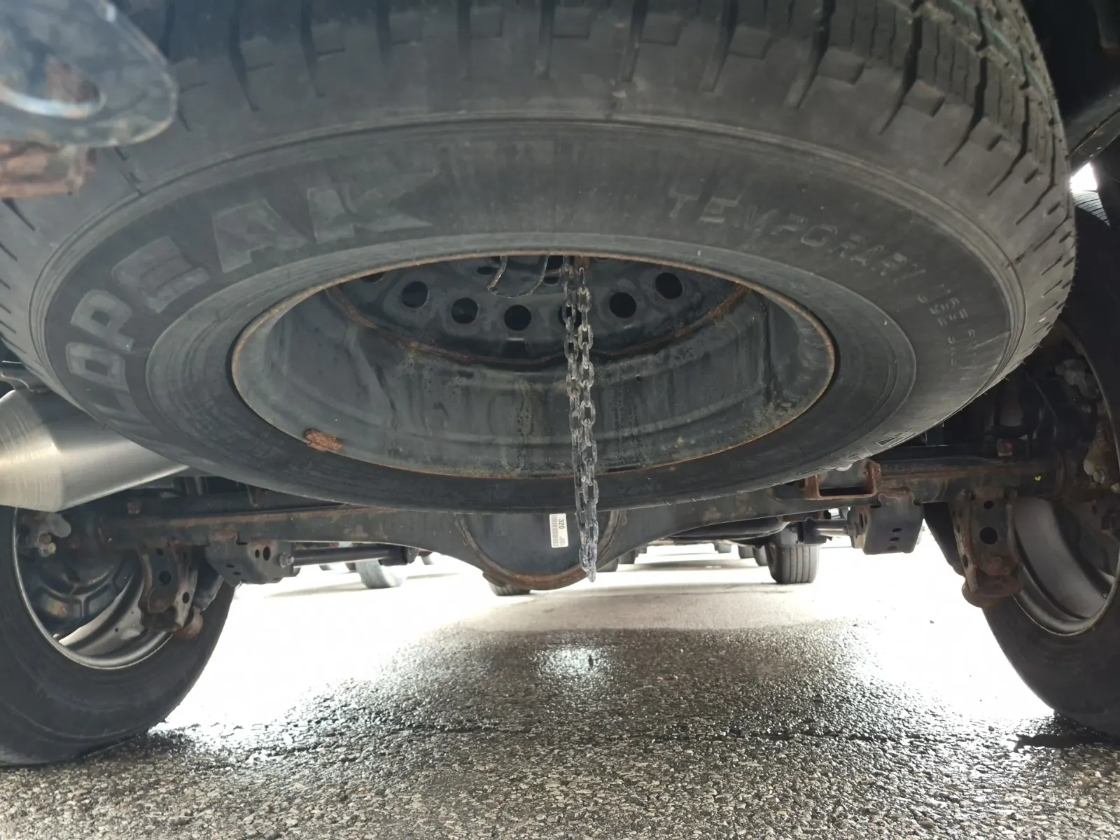 Spare Tire & Wheel Photo