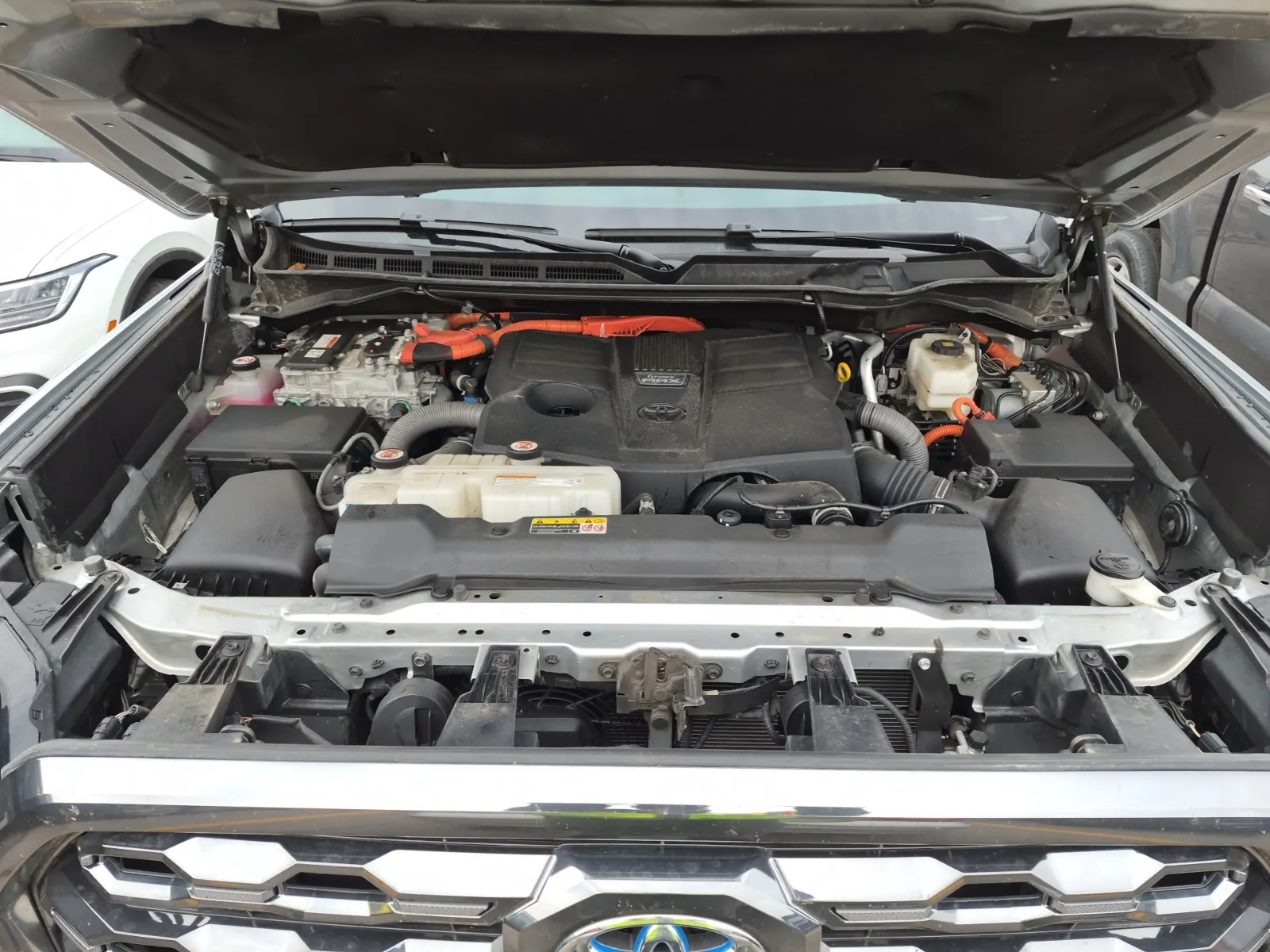 Engine Photo