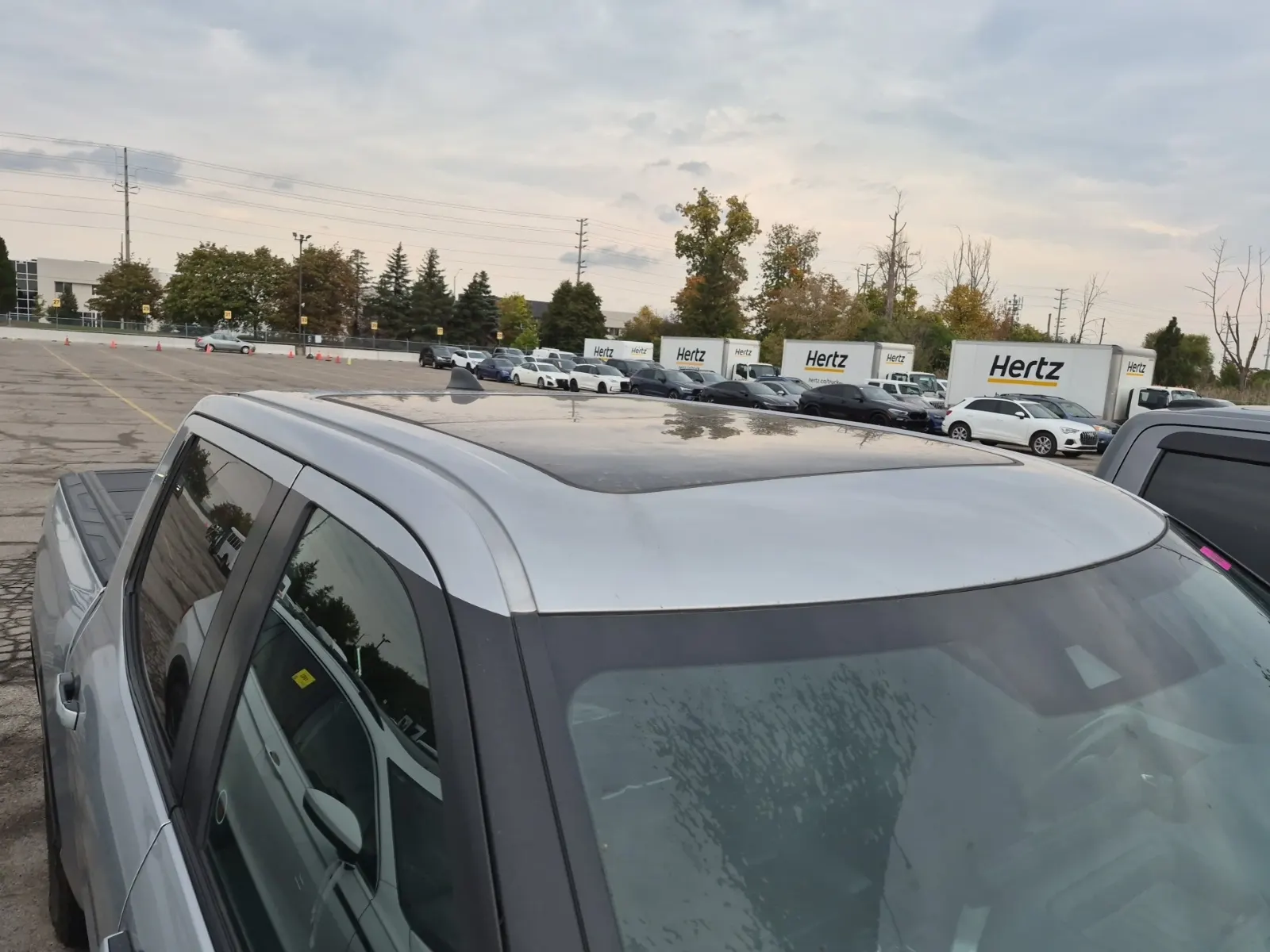 Exterior Roof Photo