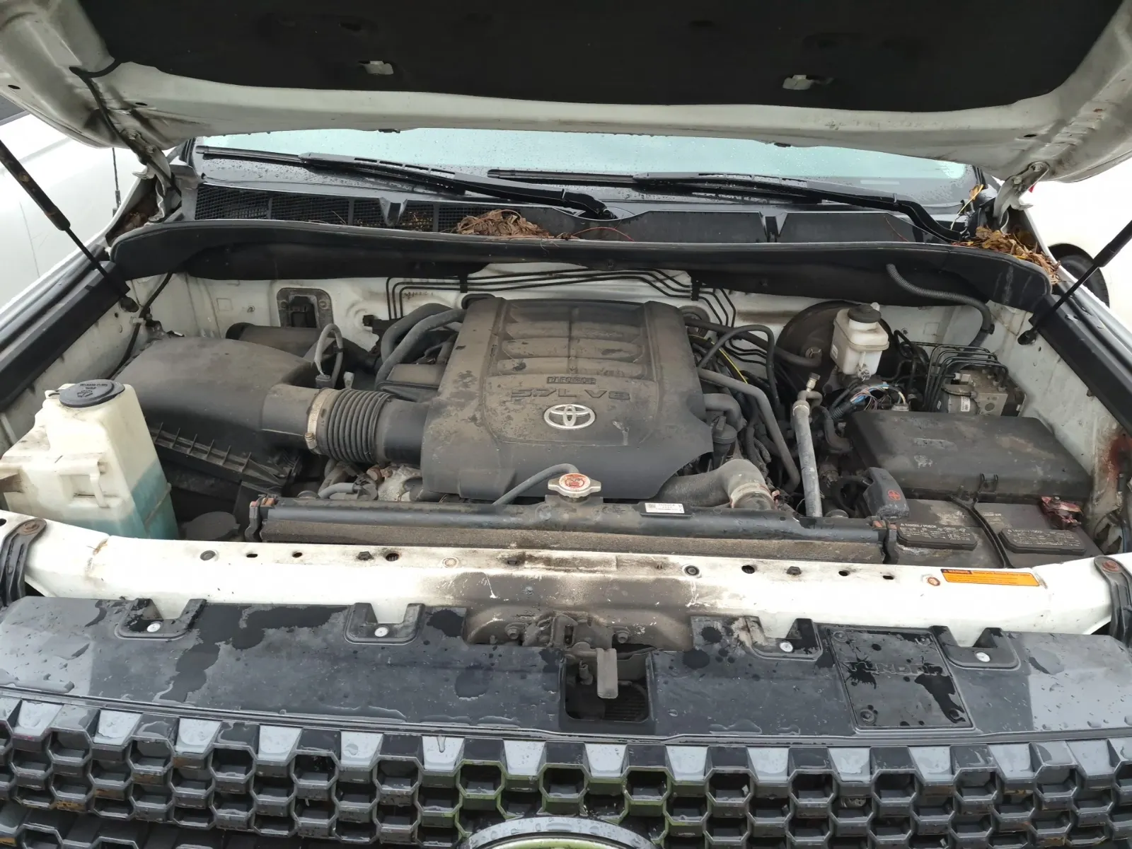 Engine Photo