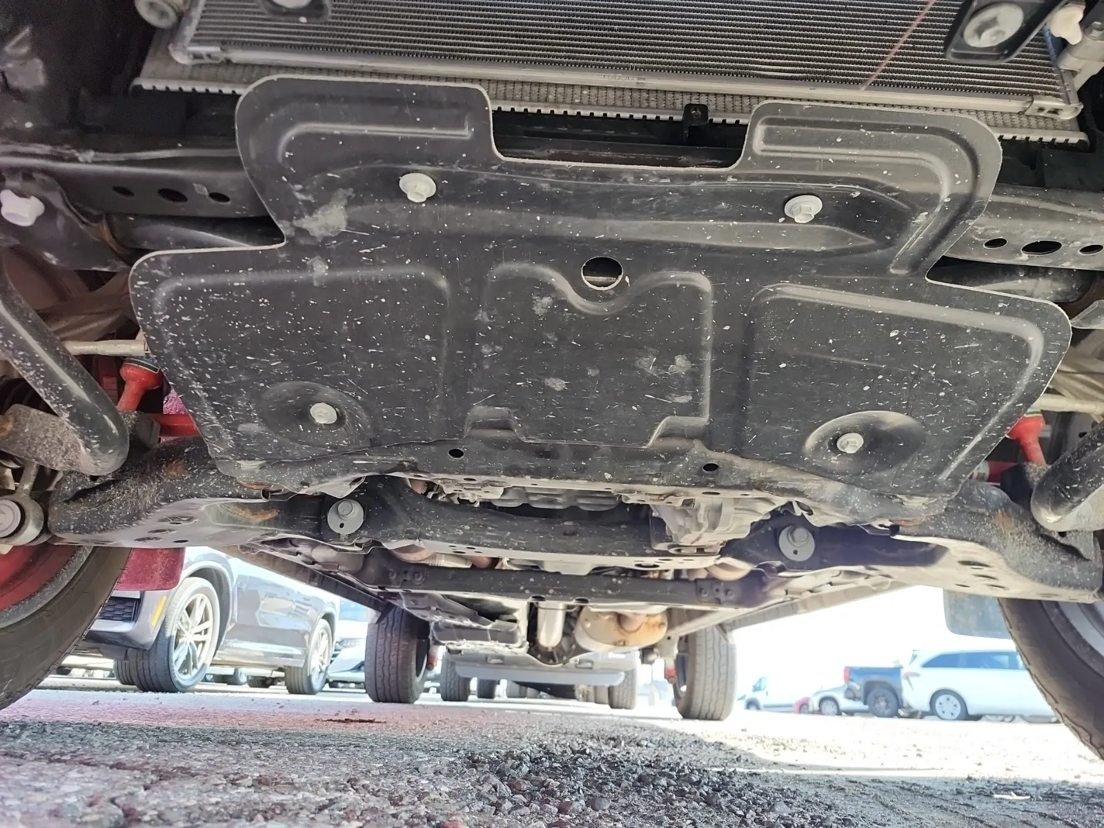 Undercarriage - Front Photo