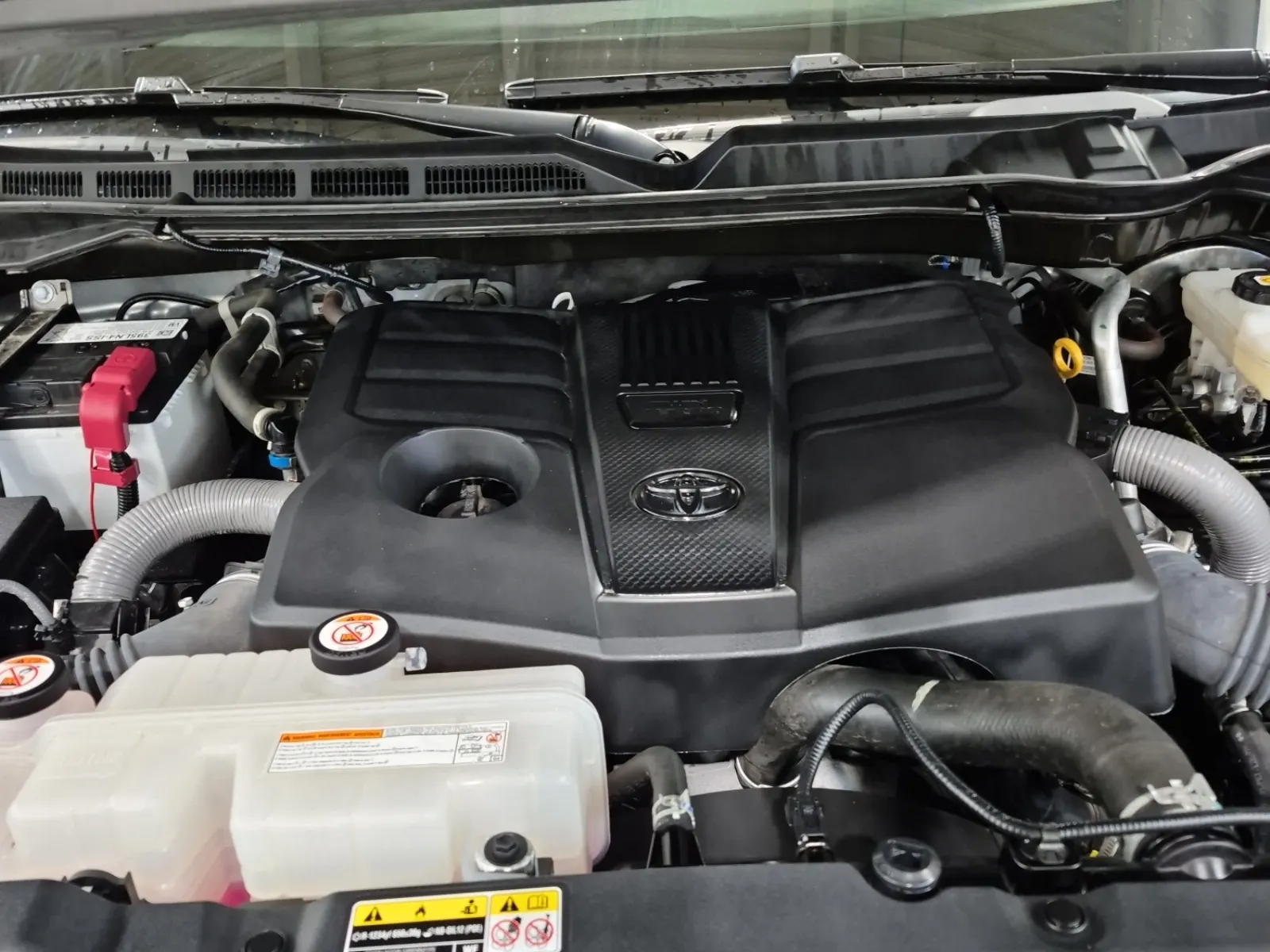 Engine Photo