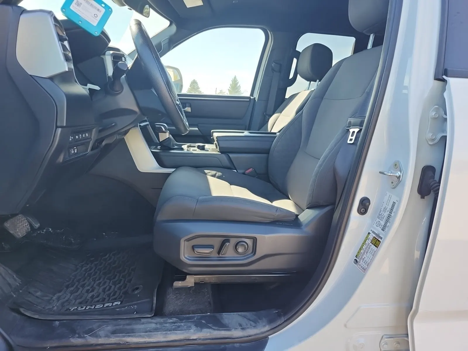 Front Interior Photo