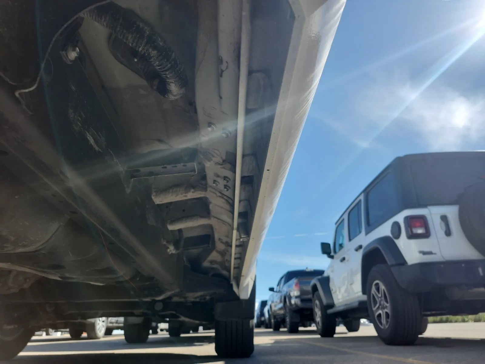 Undercarriage - Passenger Photo