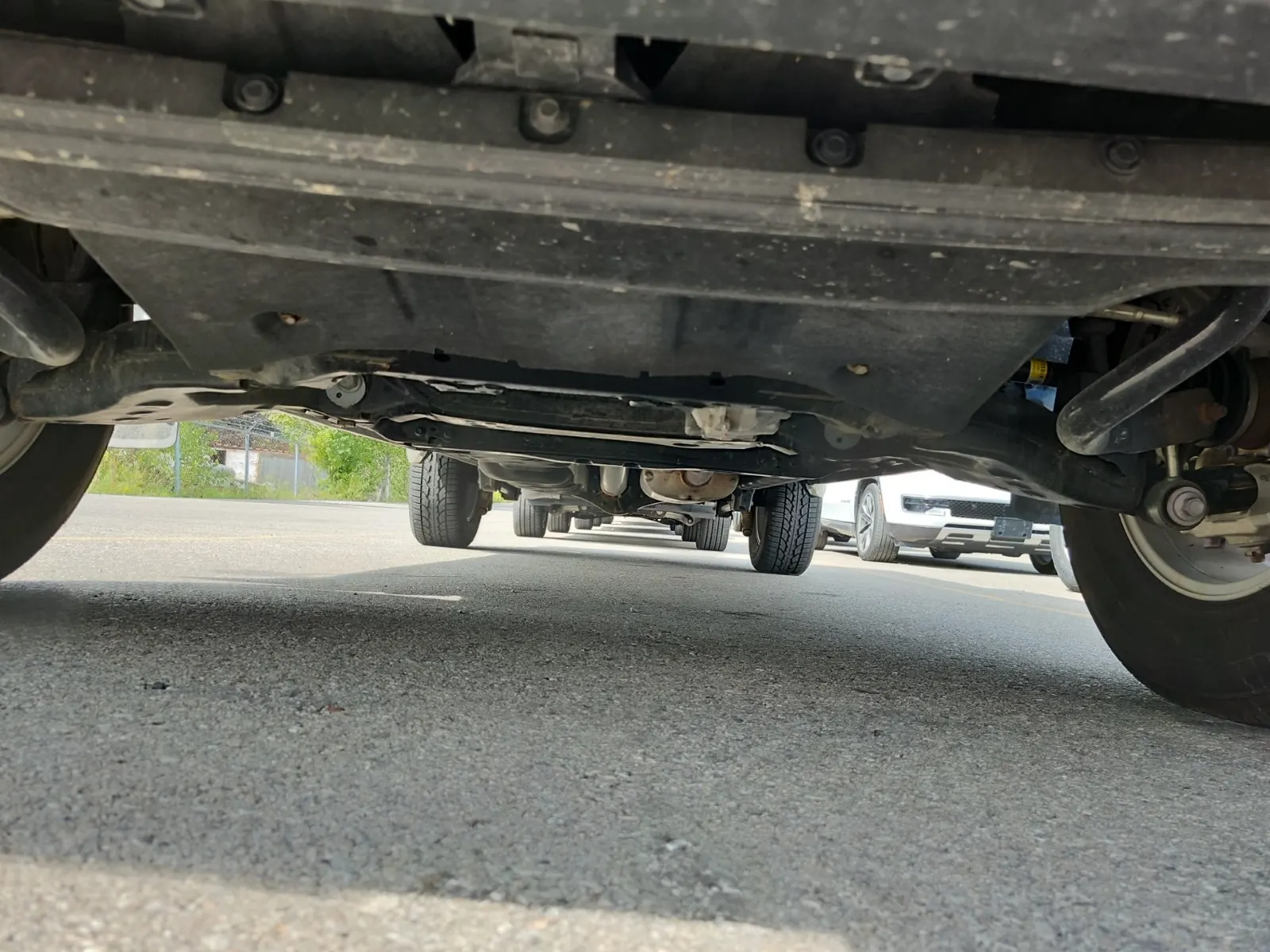 Undercarriage - Front Photo