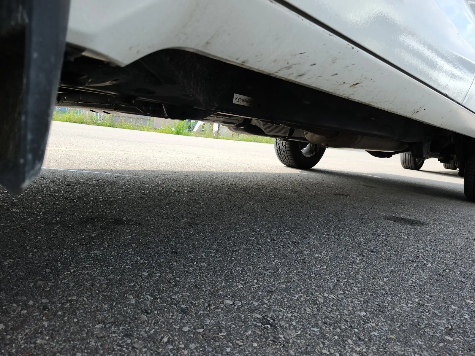 Undercarriage - Driver Photo