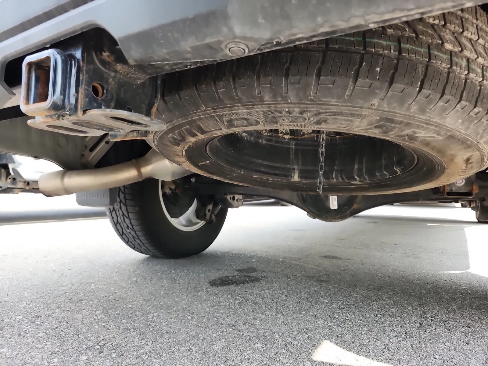 Spare Tire & Wheel Photo
