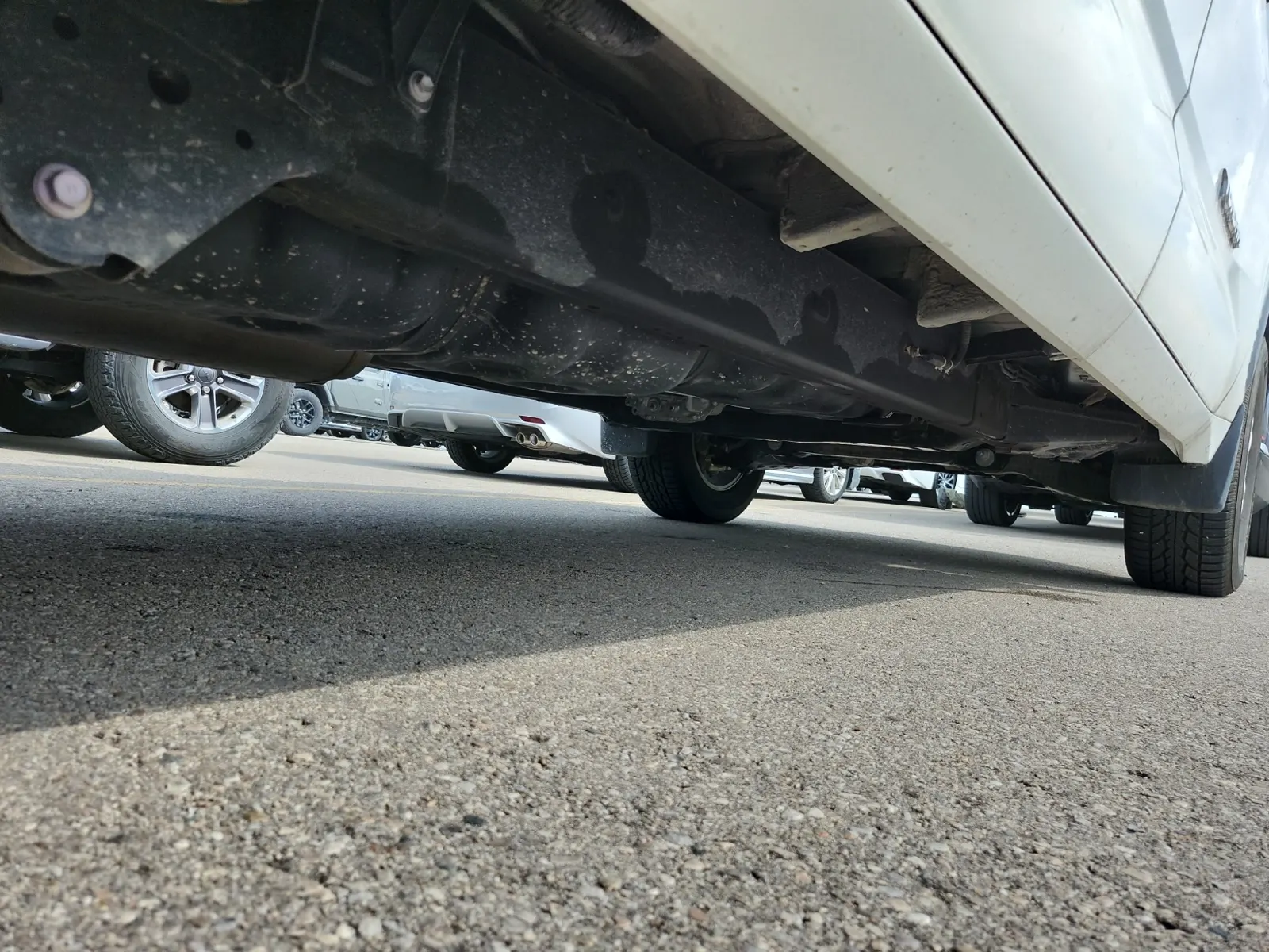 Undercarriage - Passenger Photo