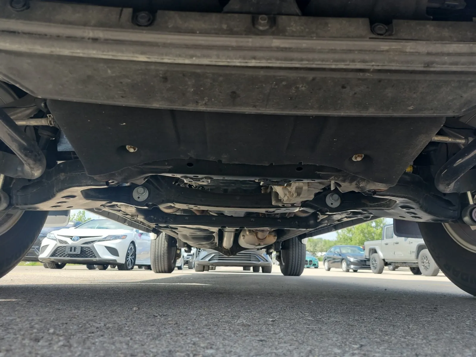 Undercarriage - Front Photo