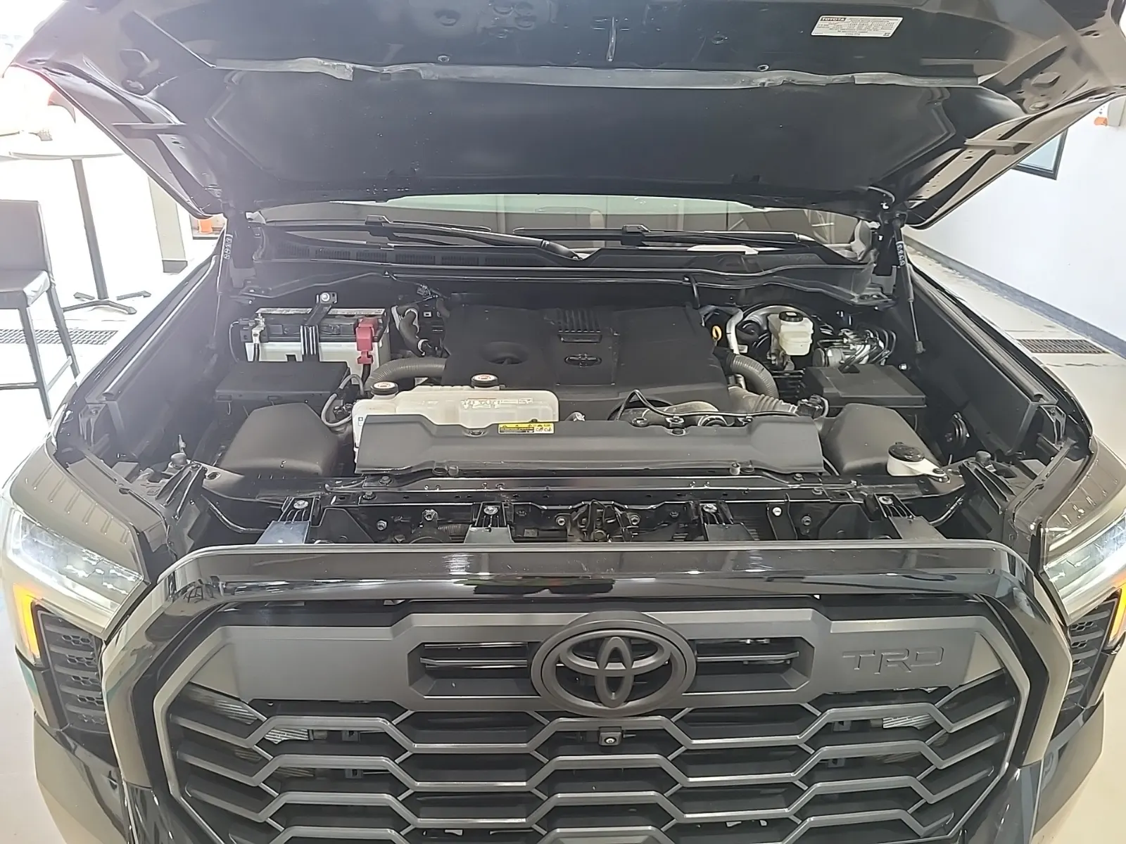 Engine Photo