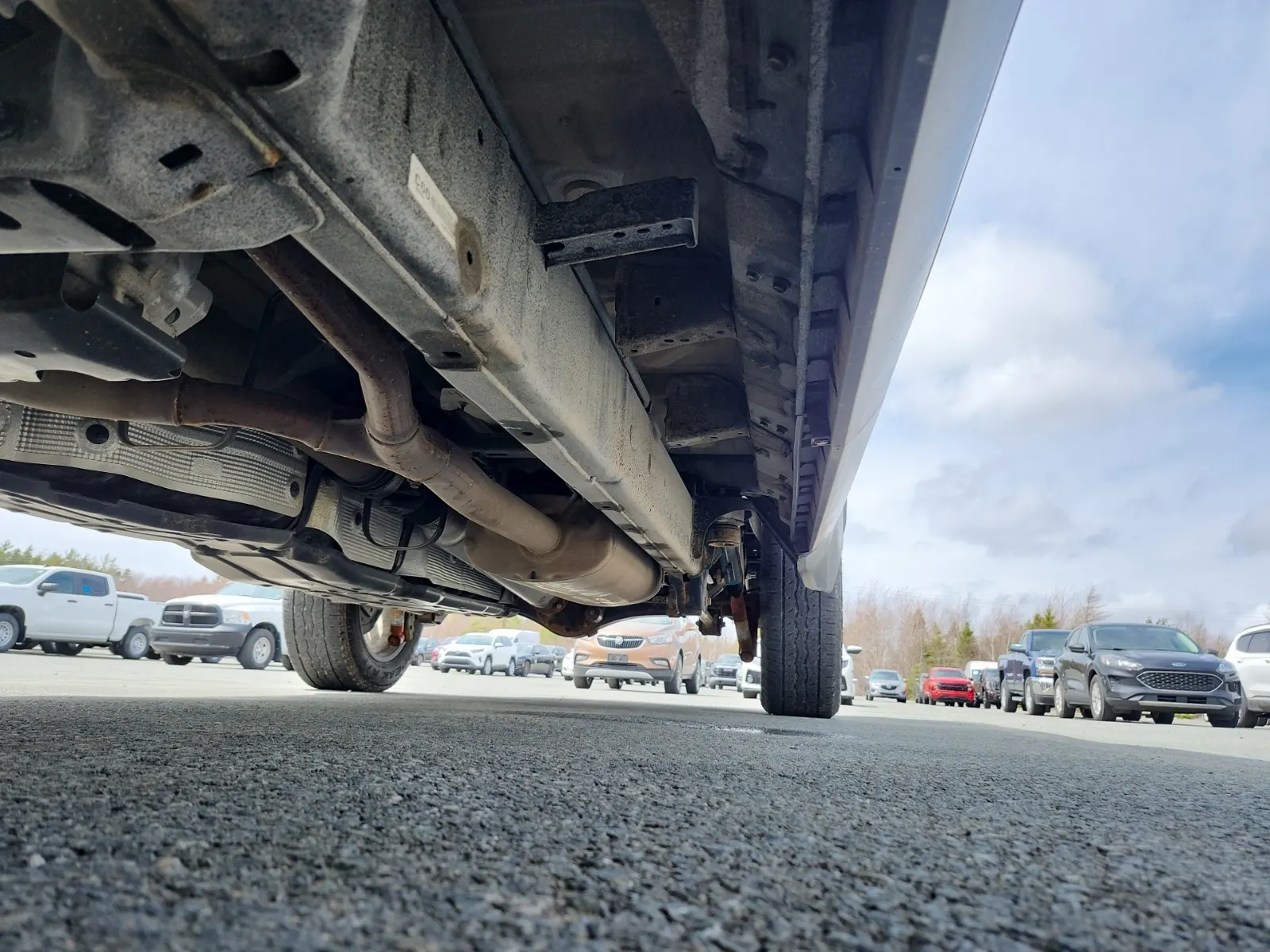 Undercarriage - Driver Photo