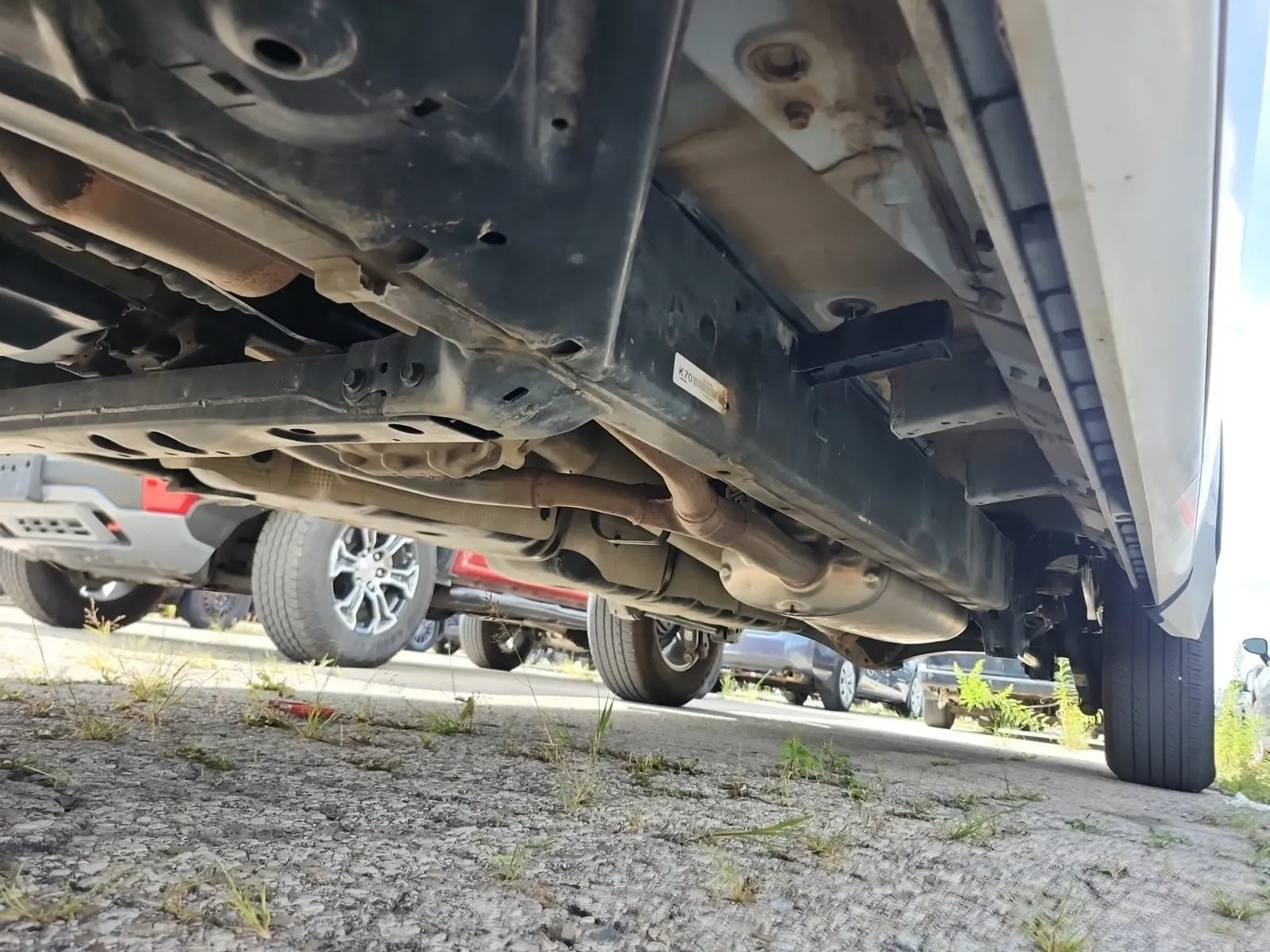 Undercarriage - Driver Photo