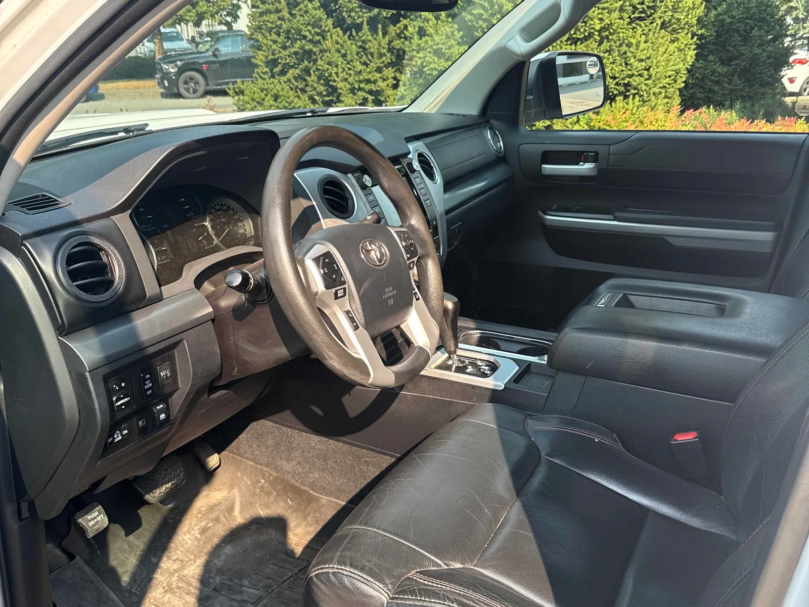 Interior driver side