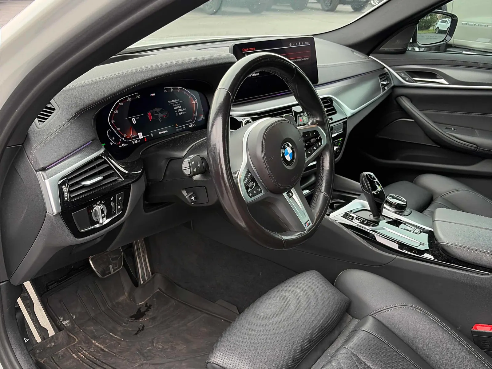 Interior driver side