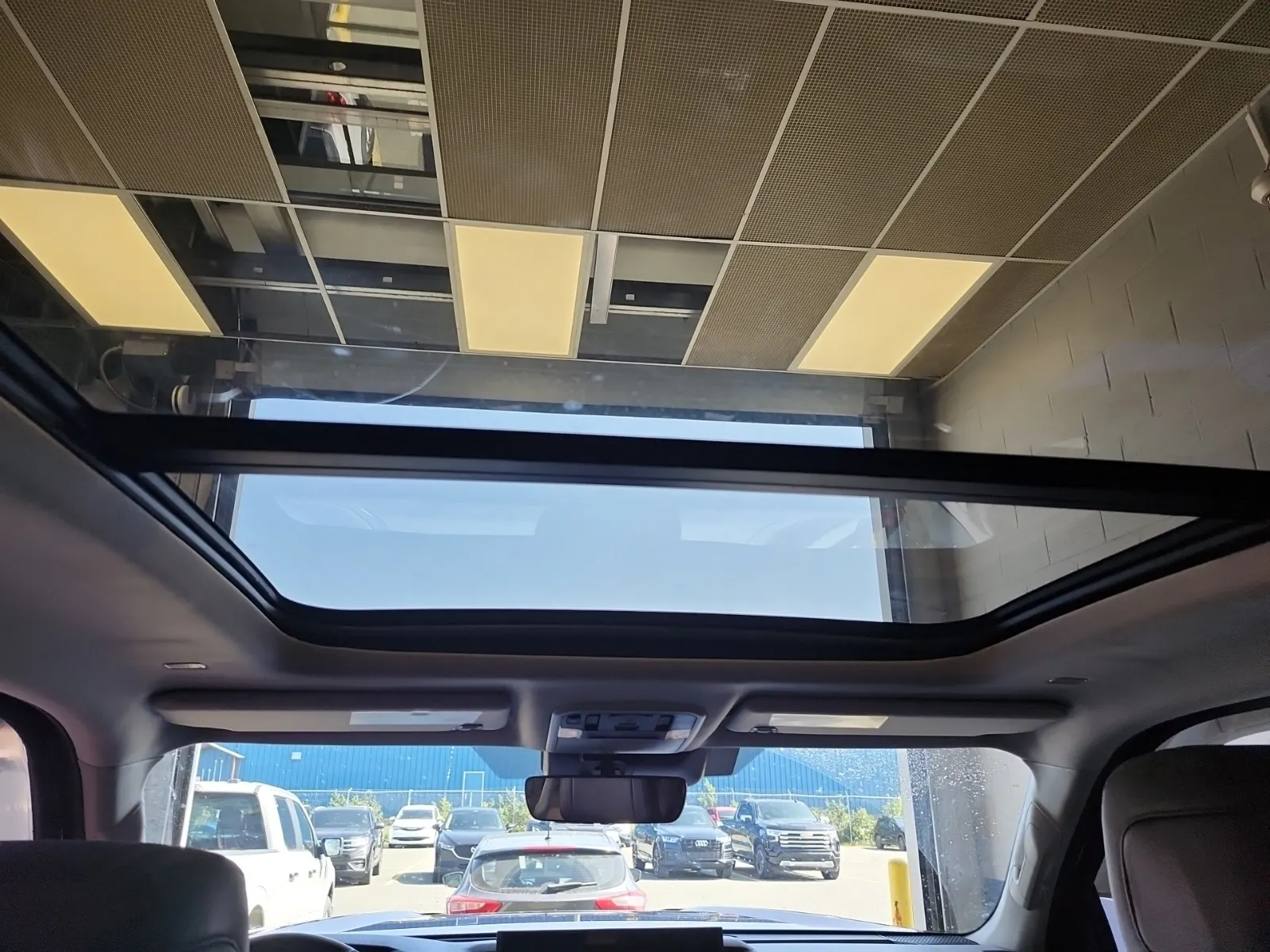 Interior Roof Photo