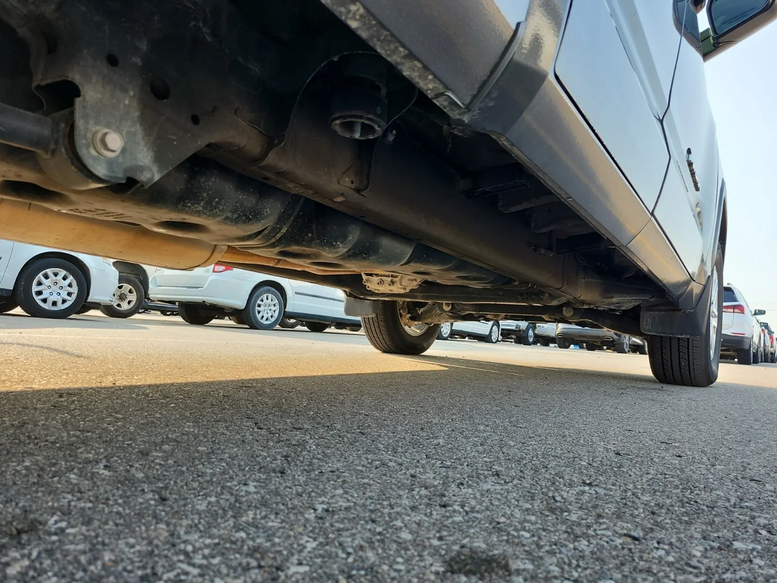 Undercarriage - Passenger Photo