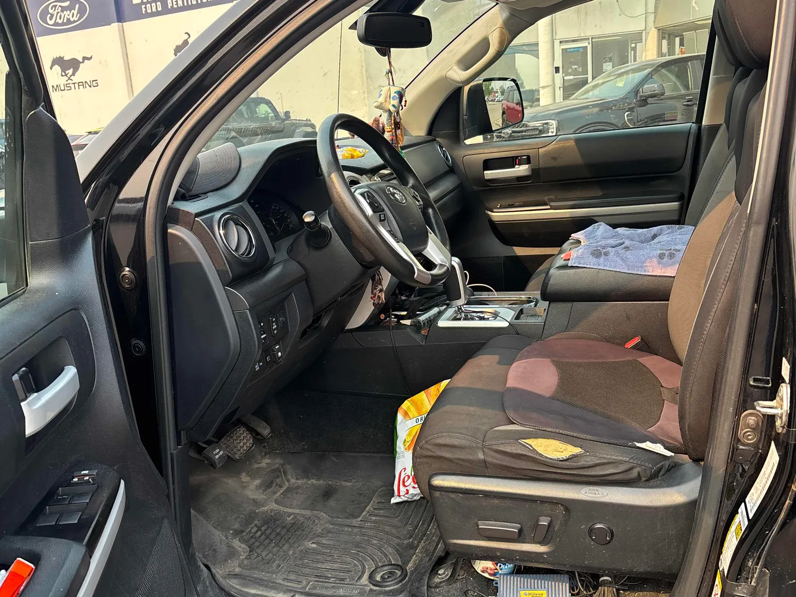 Interior driver side