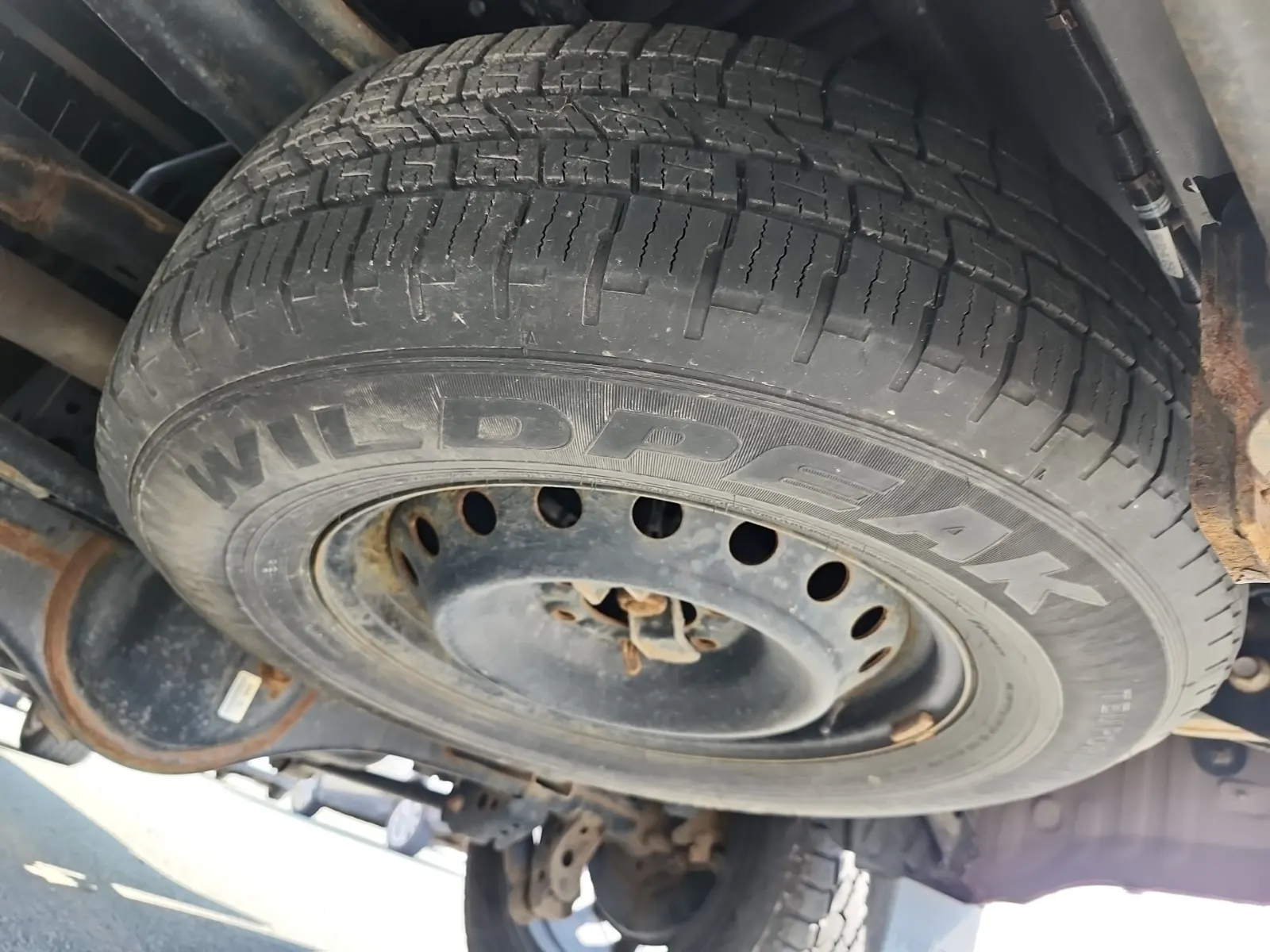 Spare Tire & Wheel Photo