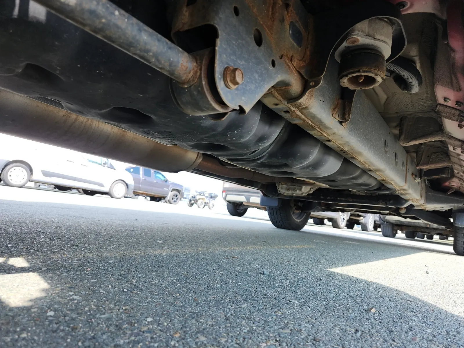 Undercarriage - Passenger Photo