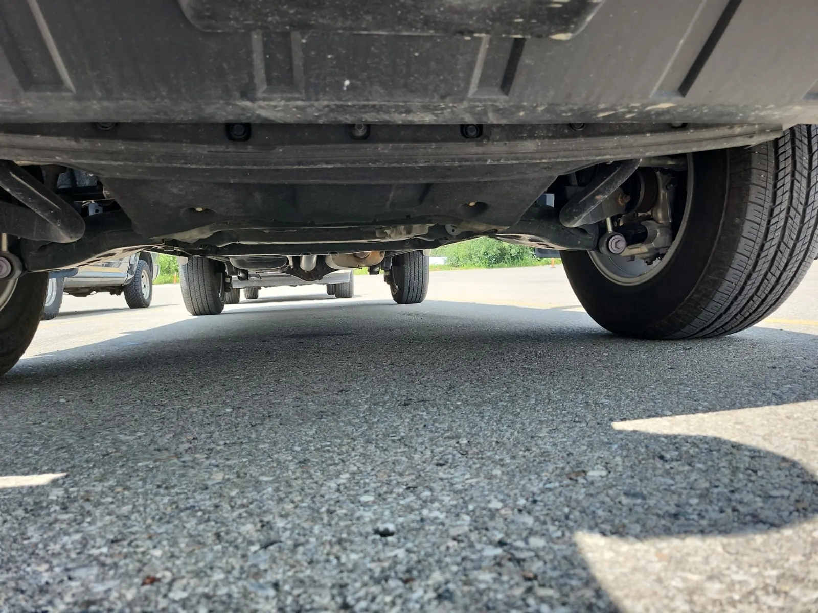Undercarriage - Front Photo