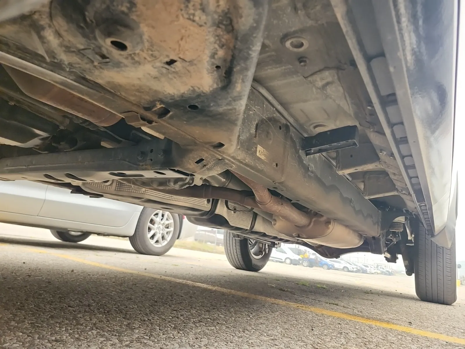 Undercarriage - Driver Photo