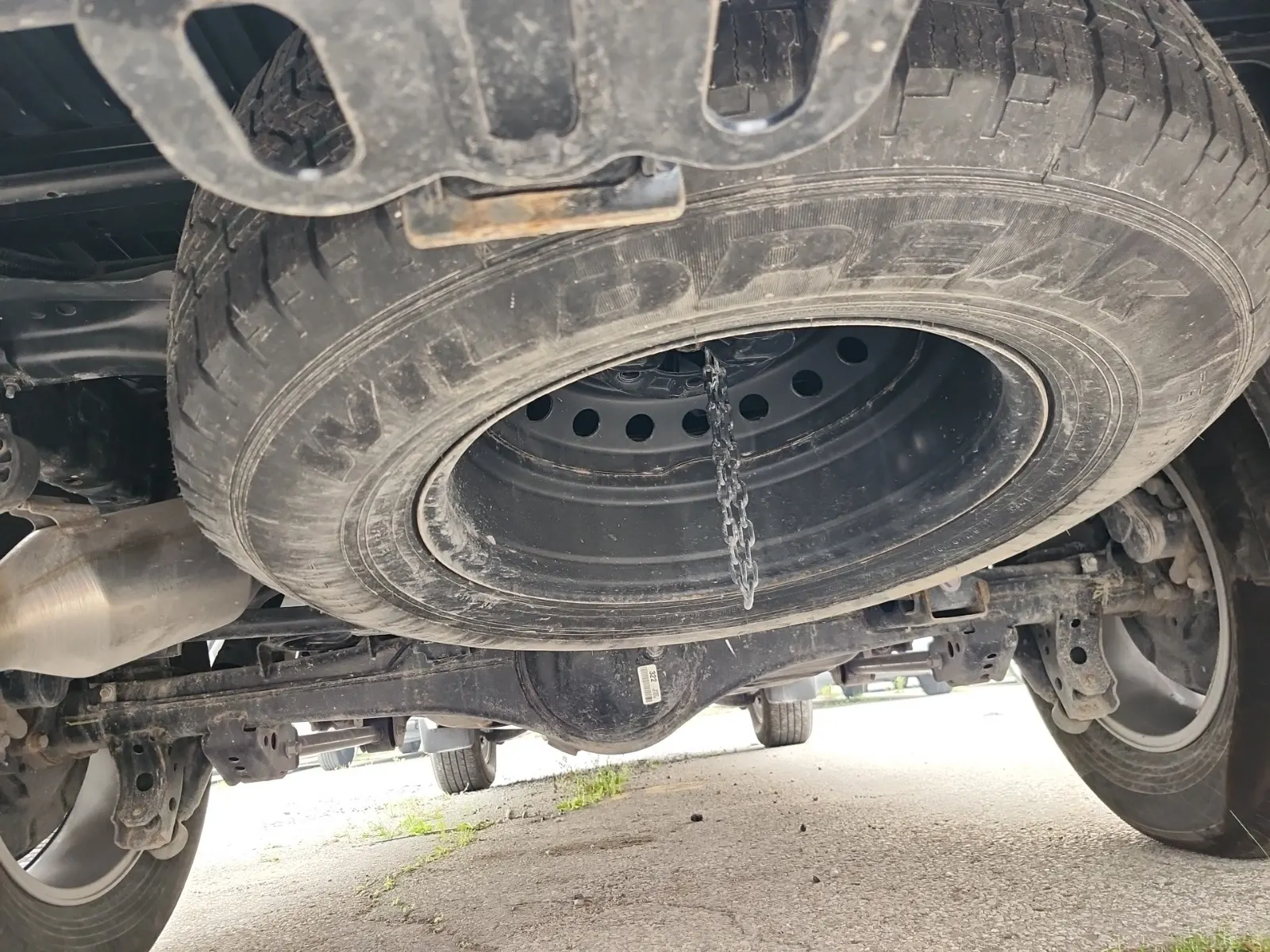 Spare Tire & Wheel Photo
