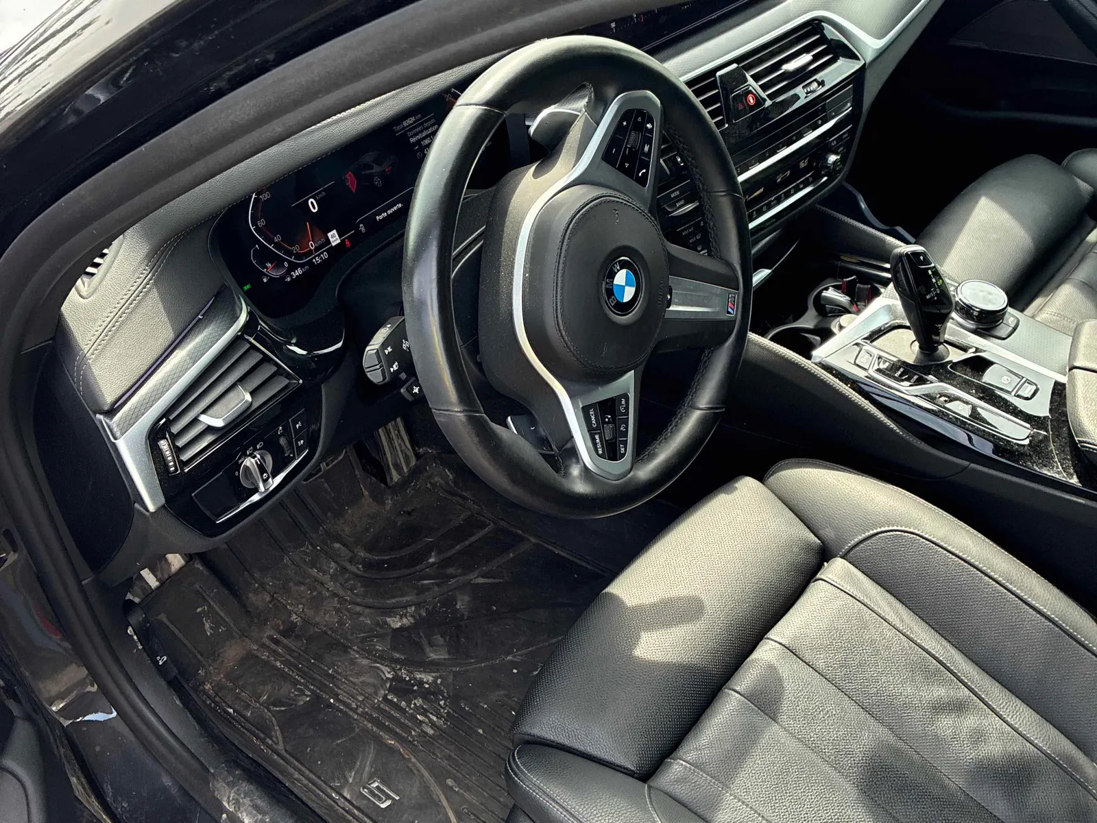Interior driver side