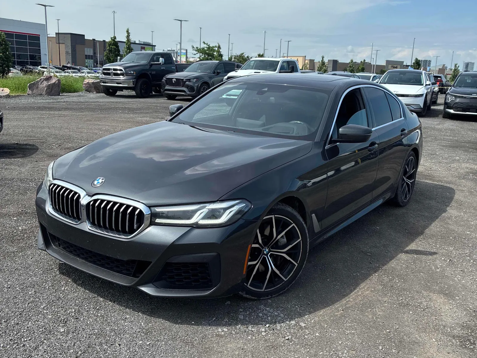 2022 BMW 5 Series