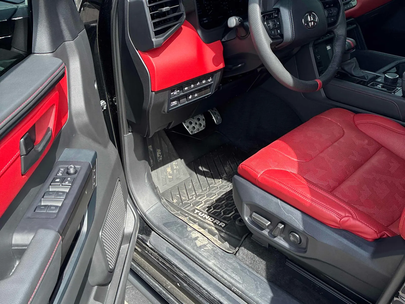 Interior driver side