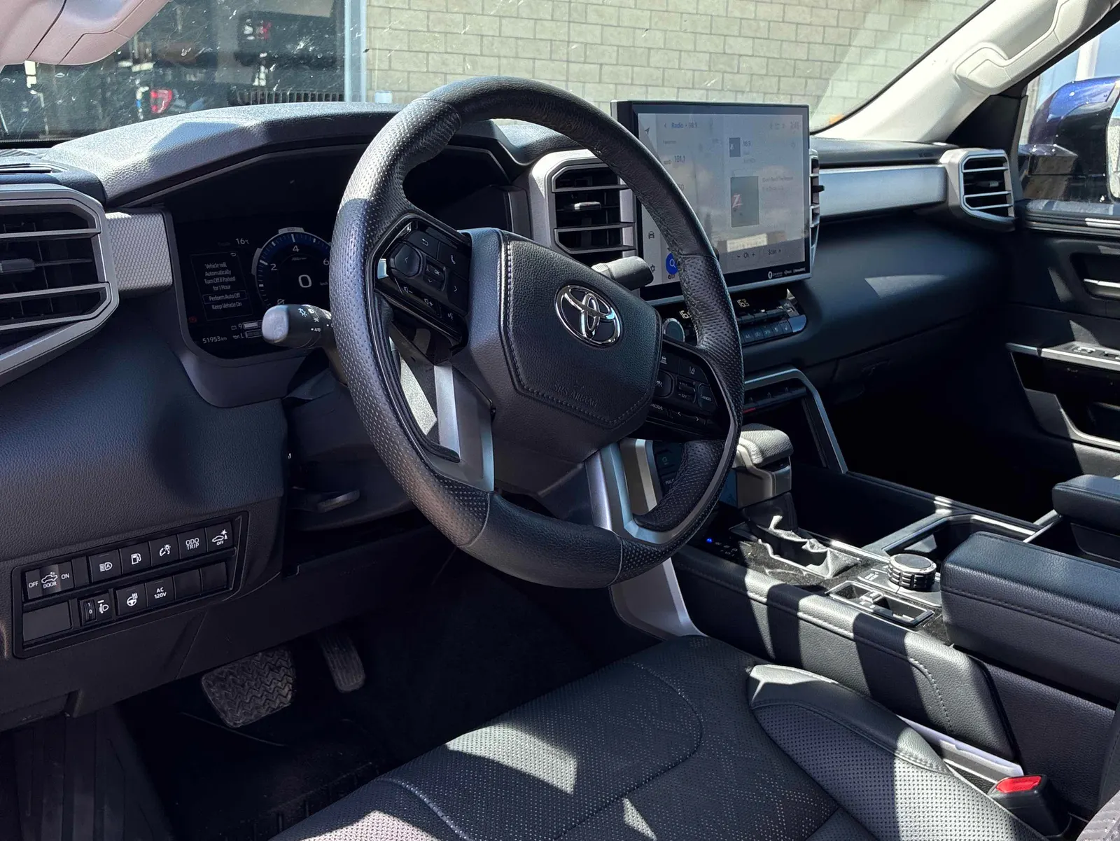 Interior driver side