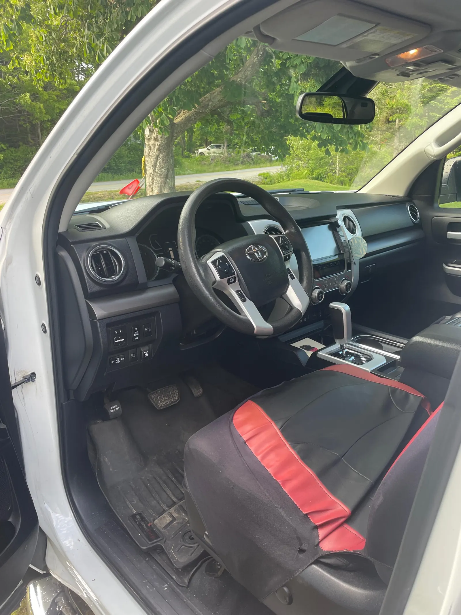 Interior driver side