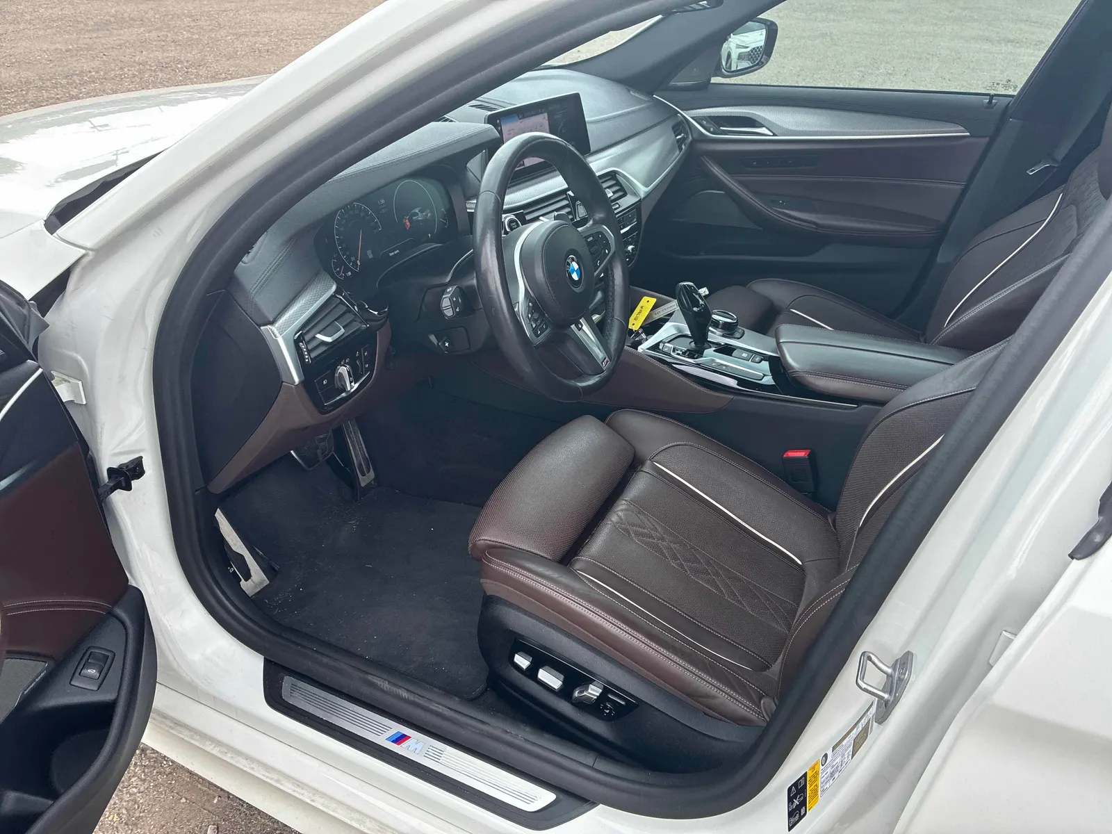 Interior driver side