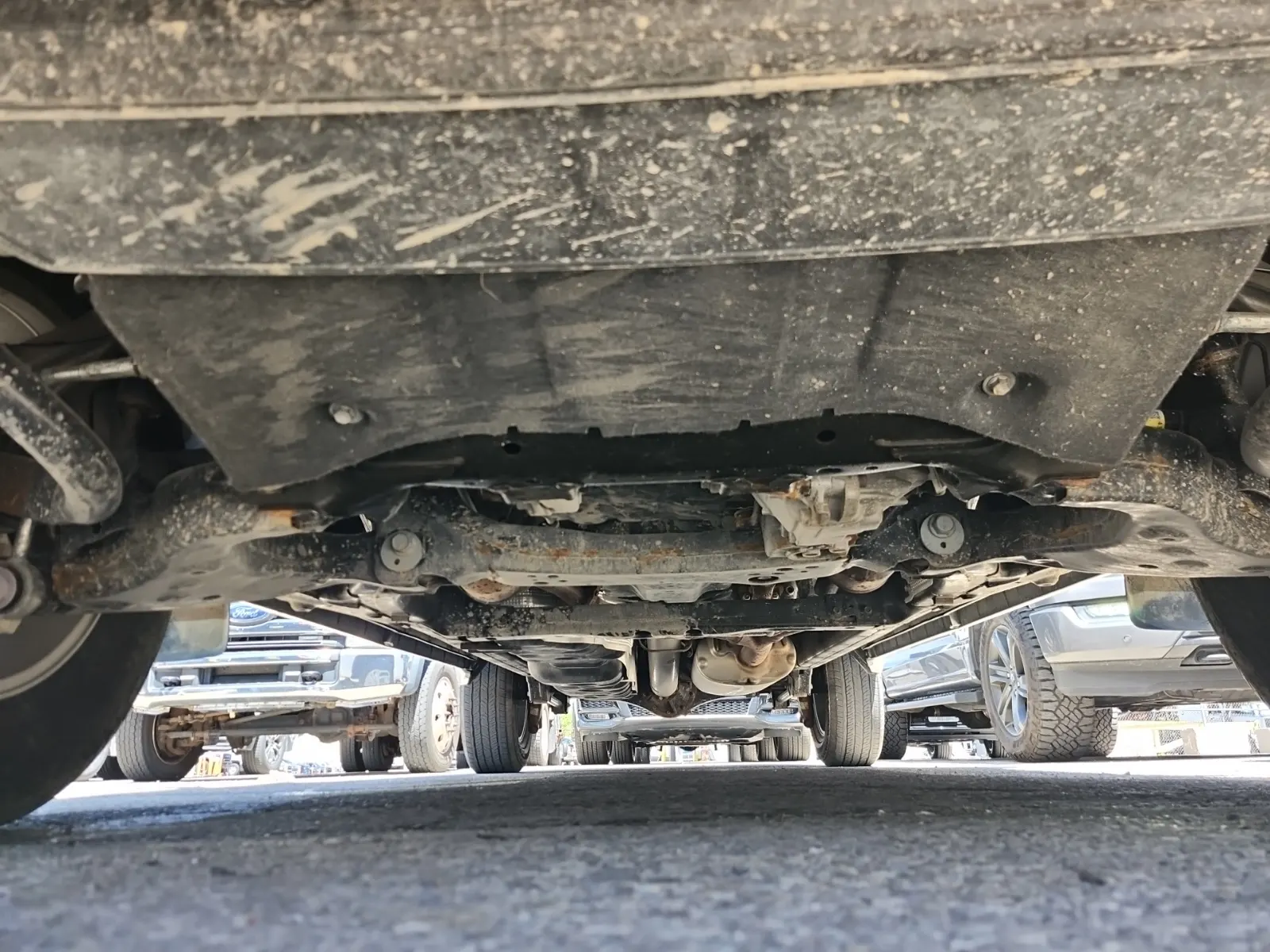 Undercarriage - Front Photo