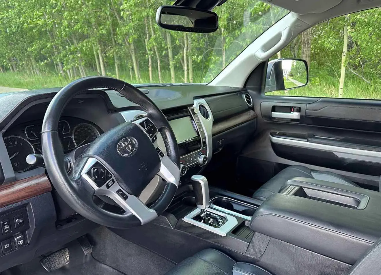 Interior driver side