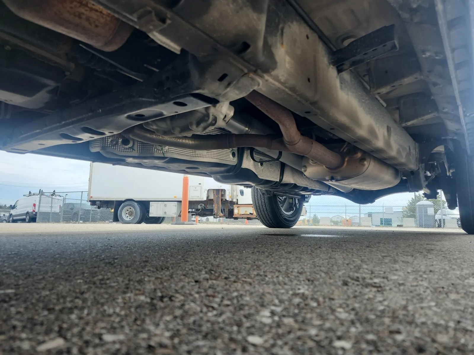 Undercarriage - Driver Photo