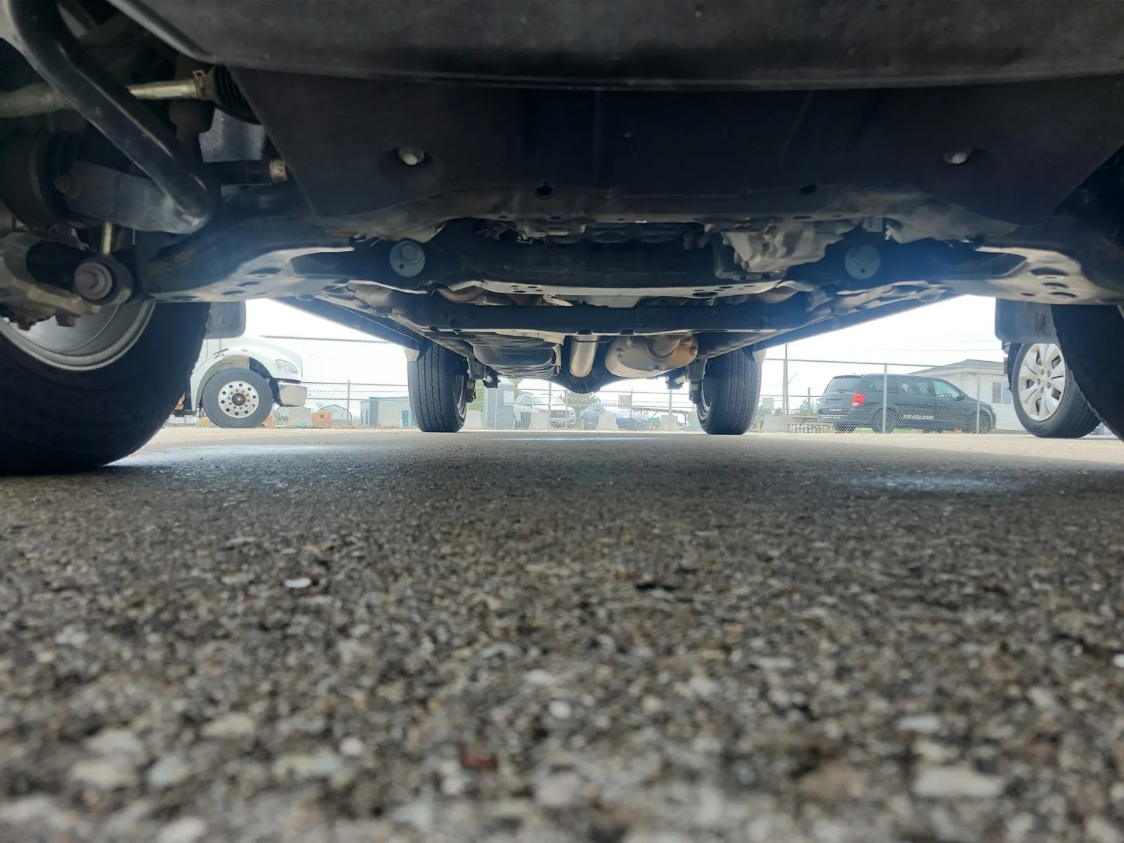 Undercarriage - Front Photo