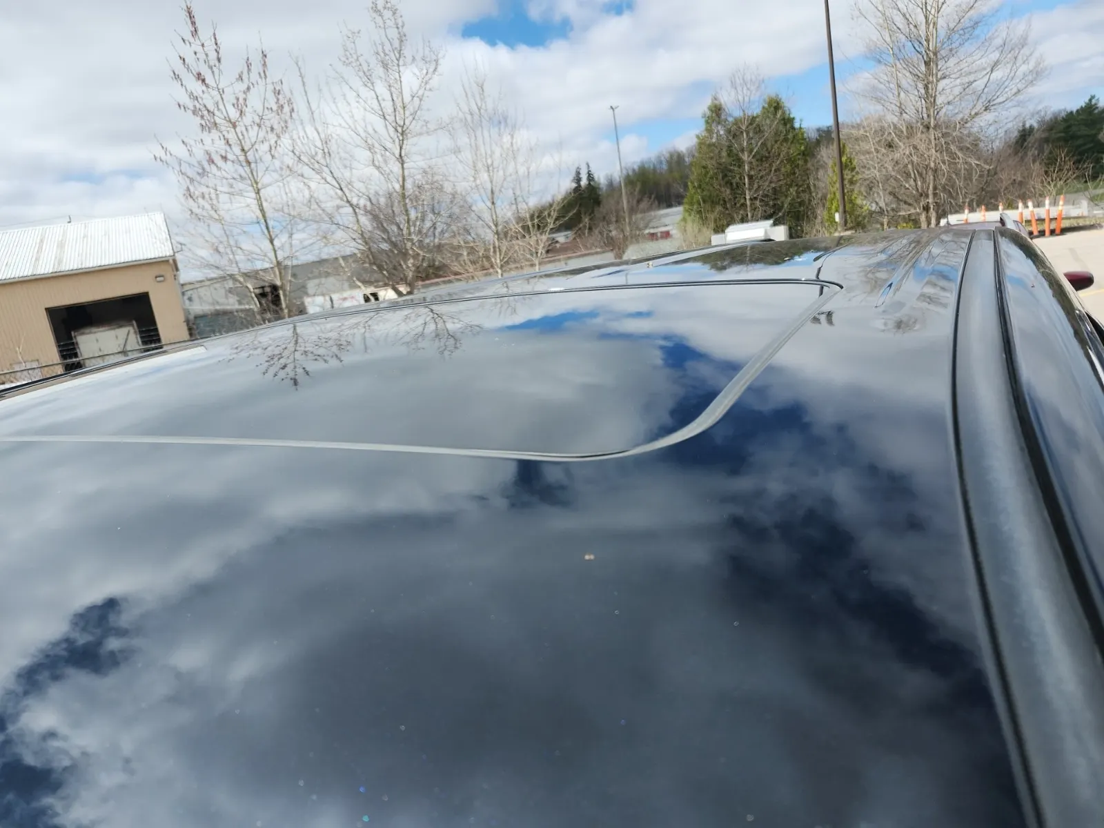 Exterior Roof Photo