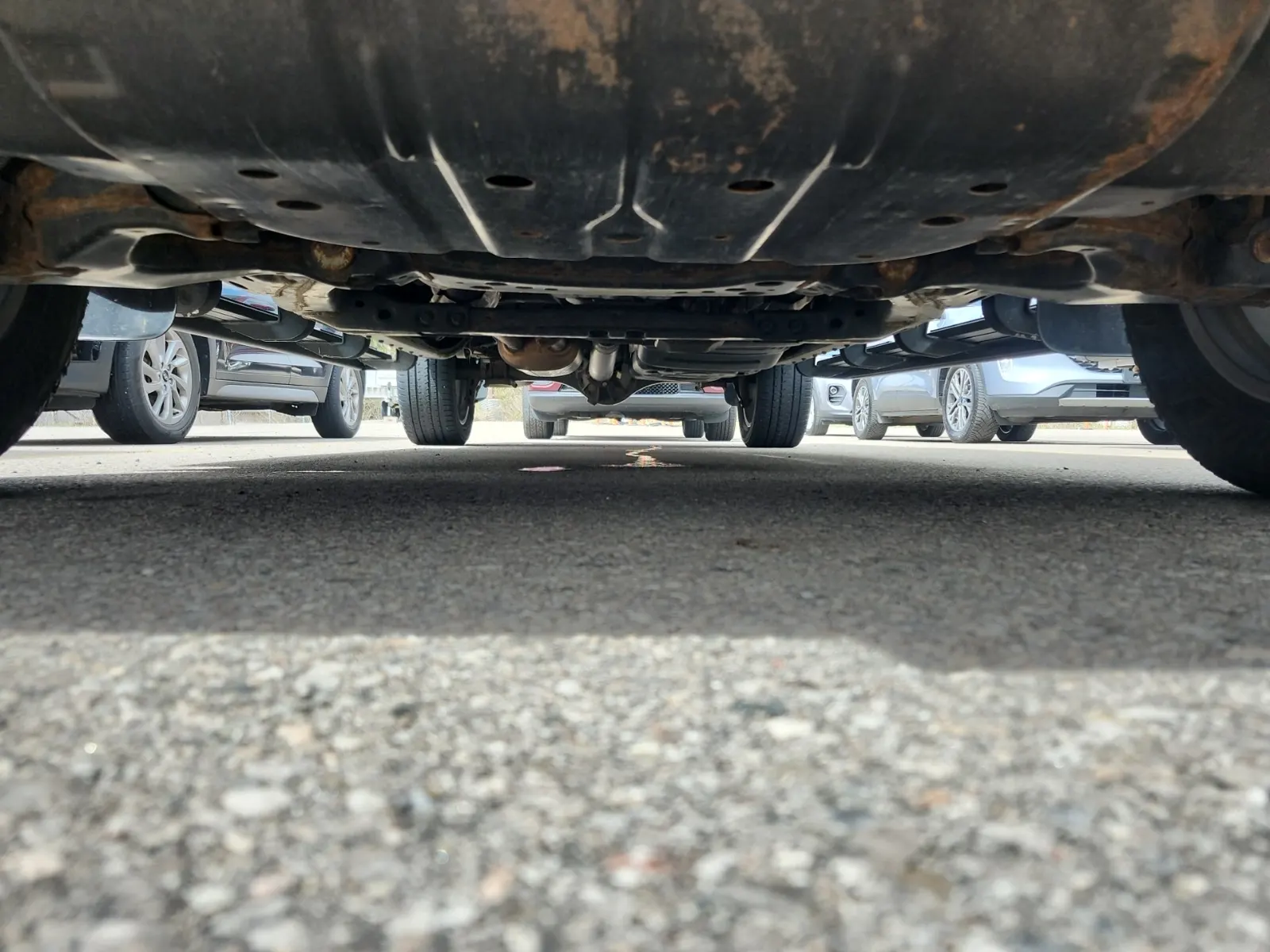 Undercarriage - Front Photo