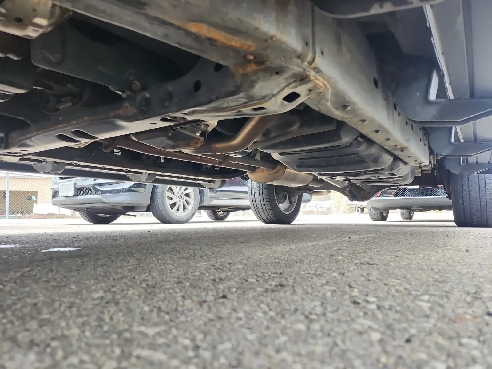 Undercarriage - Driver Photo