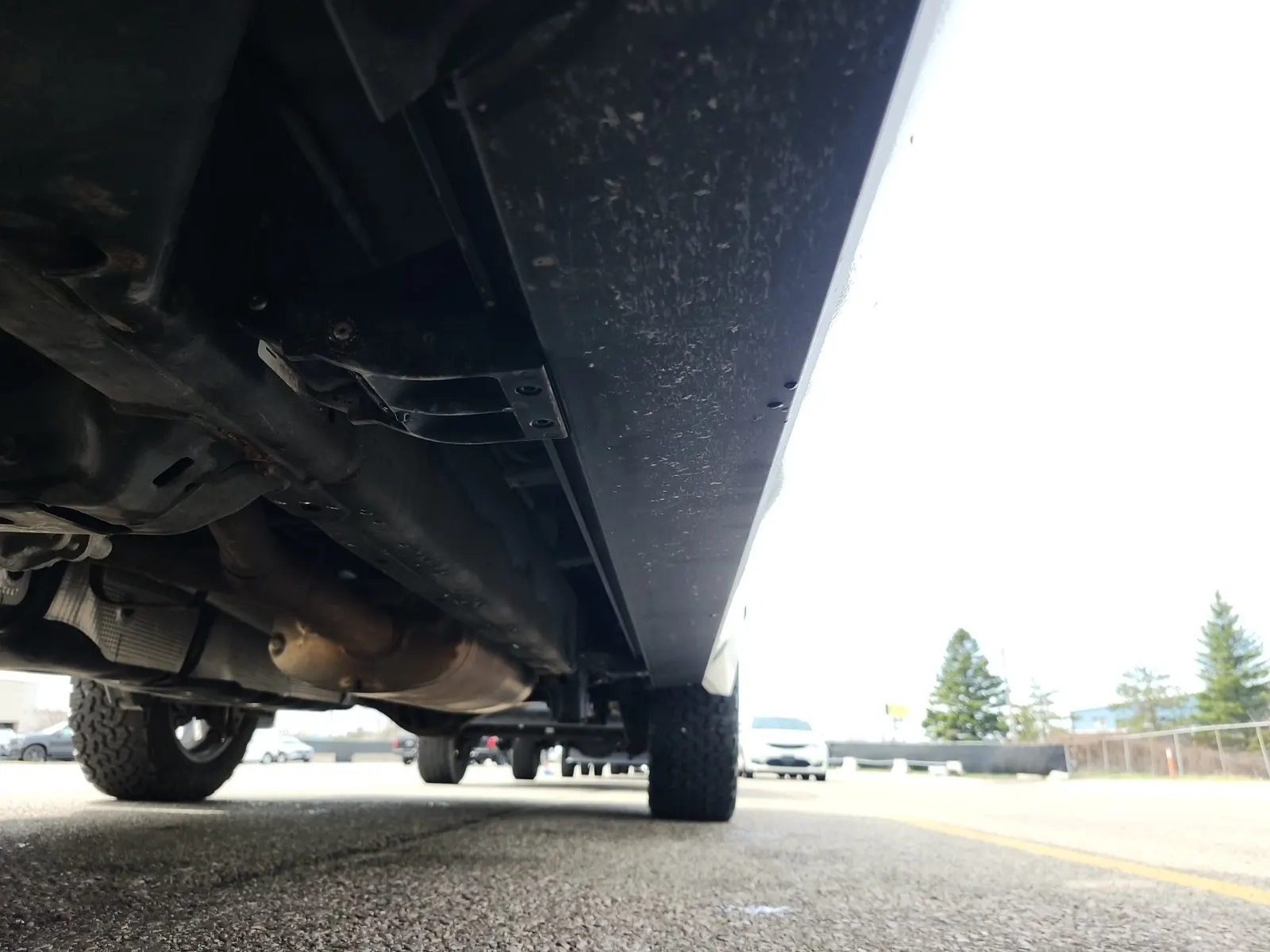 Undercarriage - Driver Photo