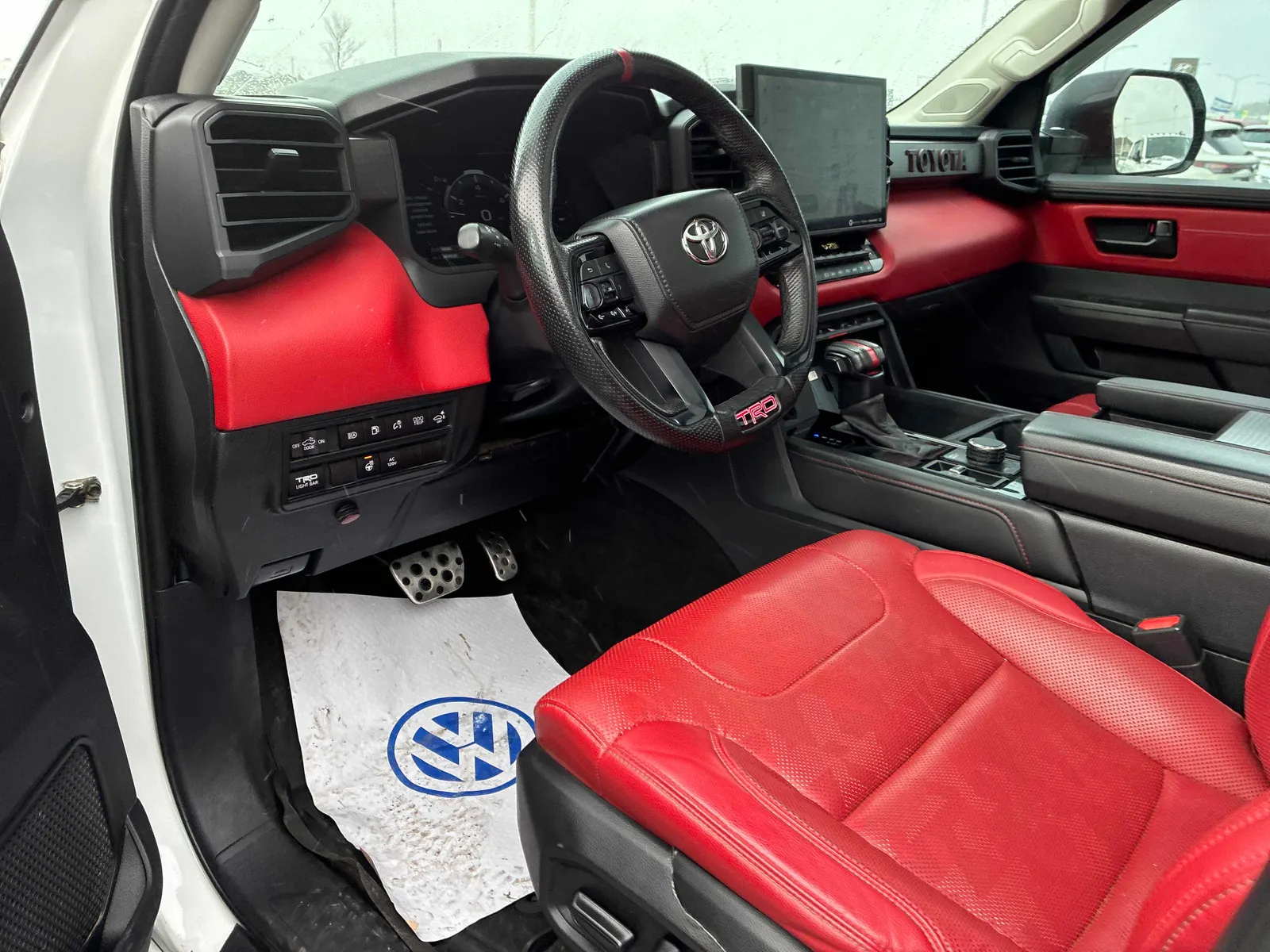 Interior driver side