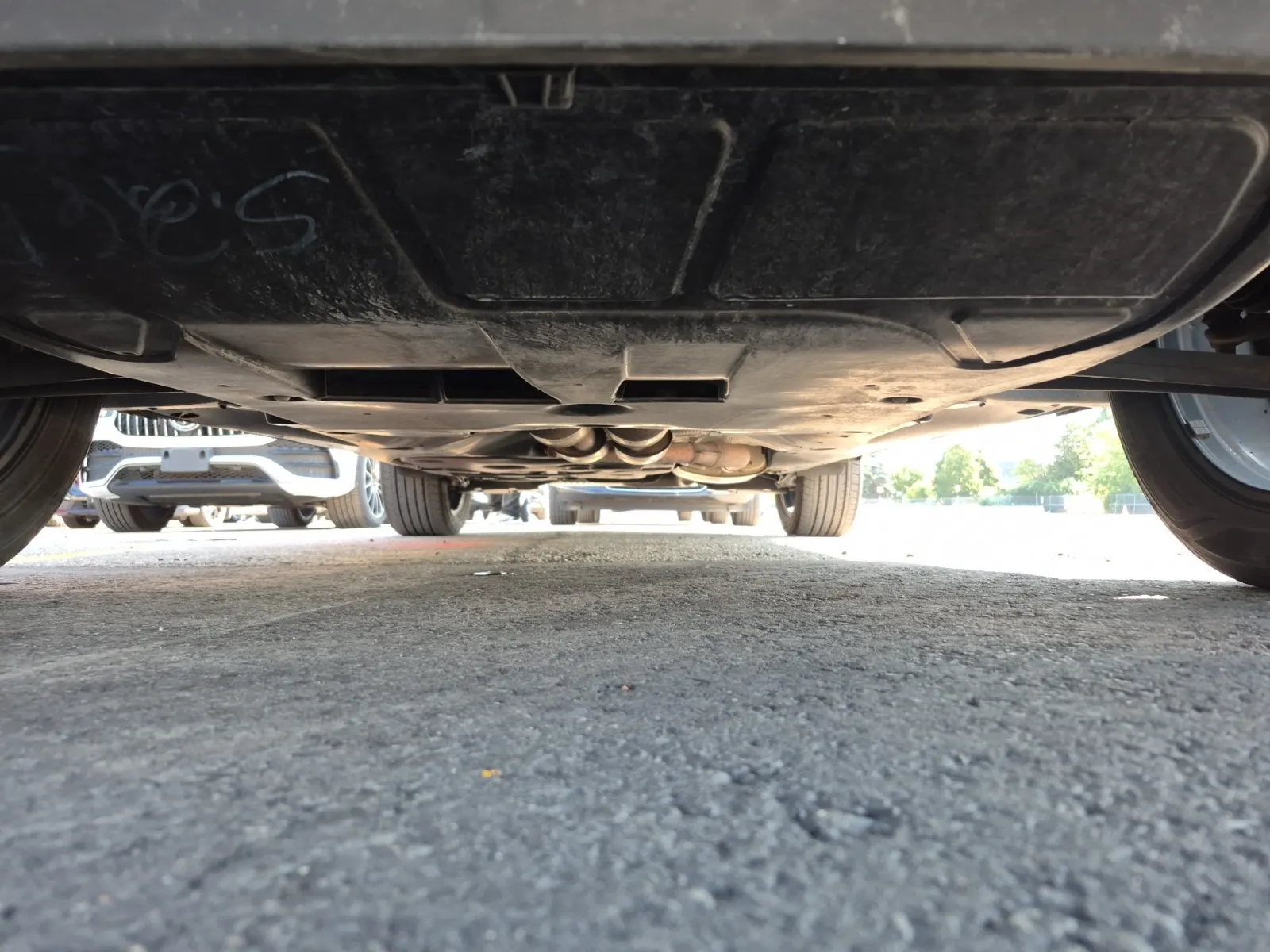 Undercarriage - Front Photo
