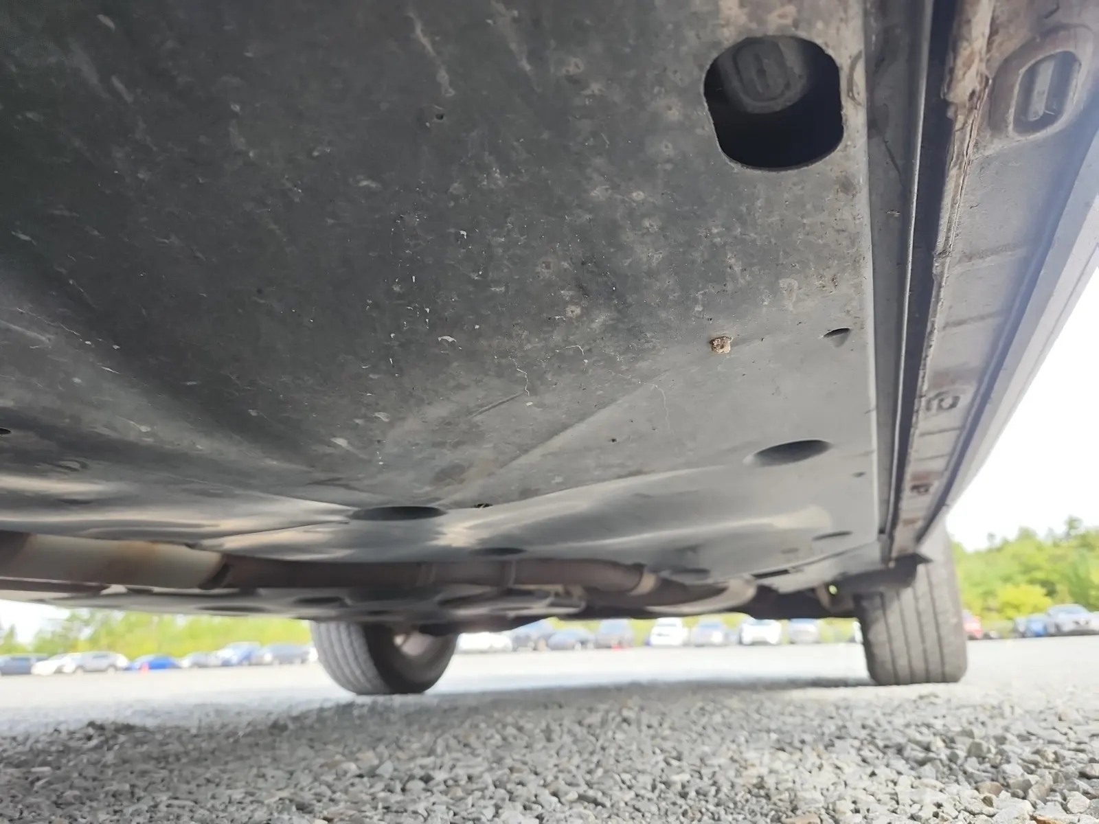 Undercarriage - Driver Photo