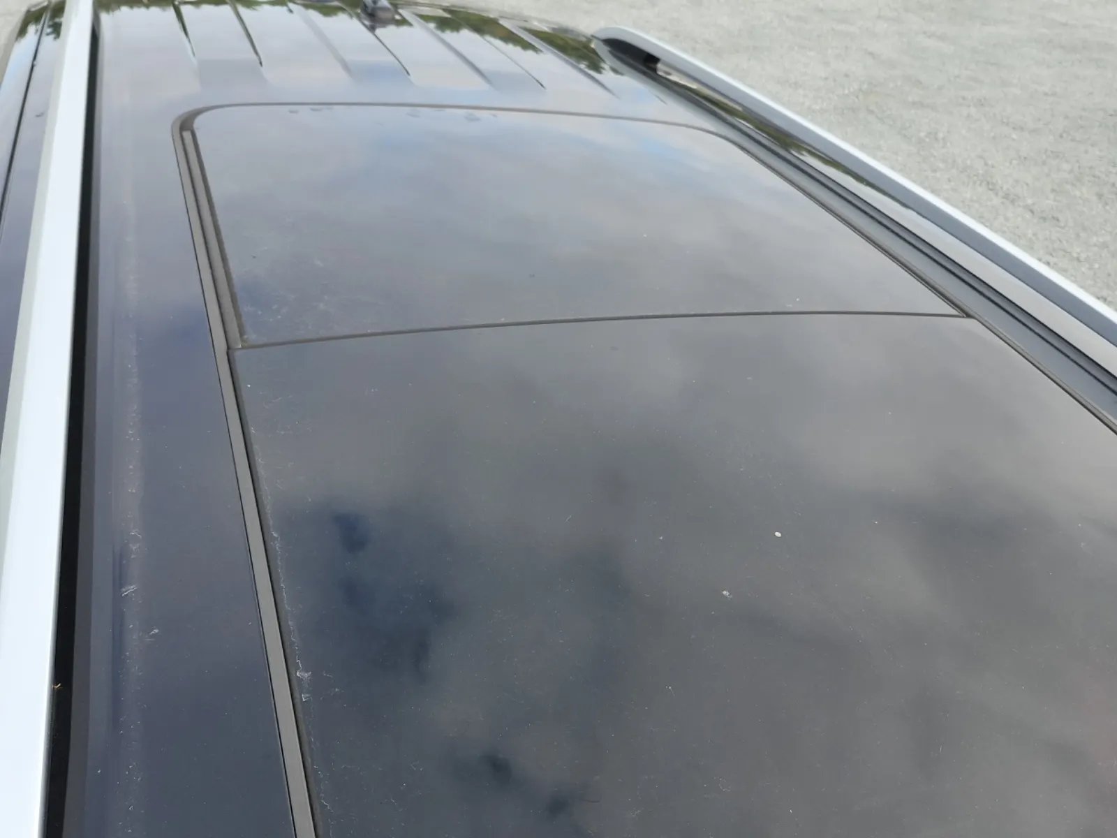 Exterior Roof Photo