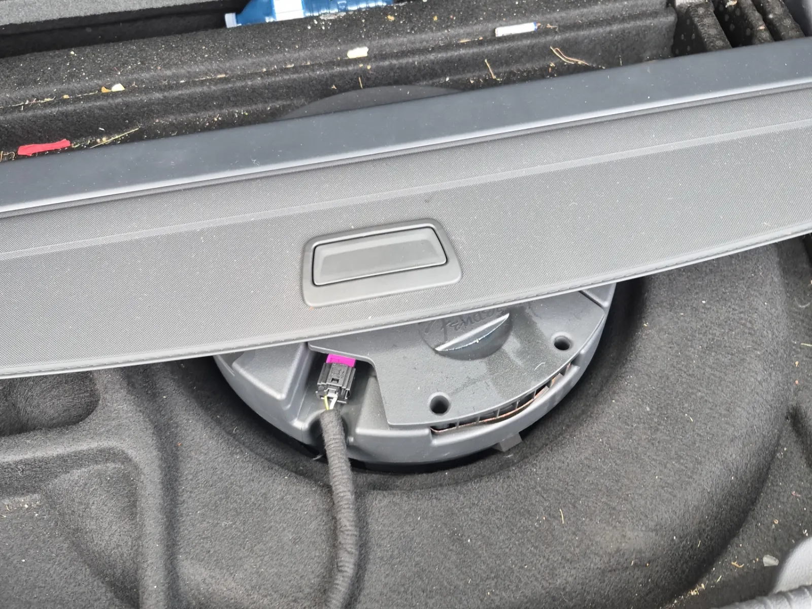 Spare Tire & Wheel Photo